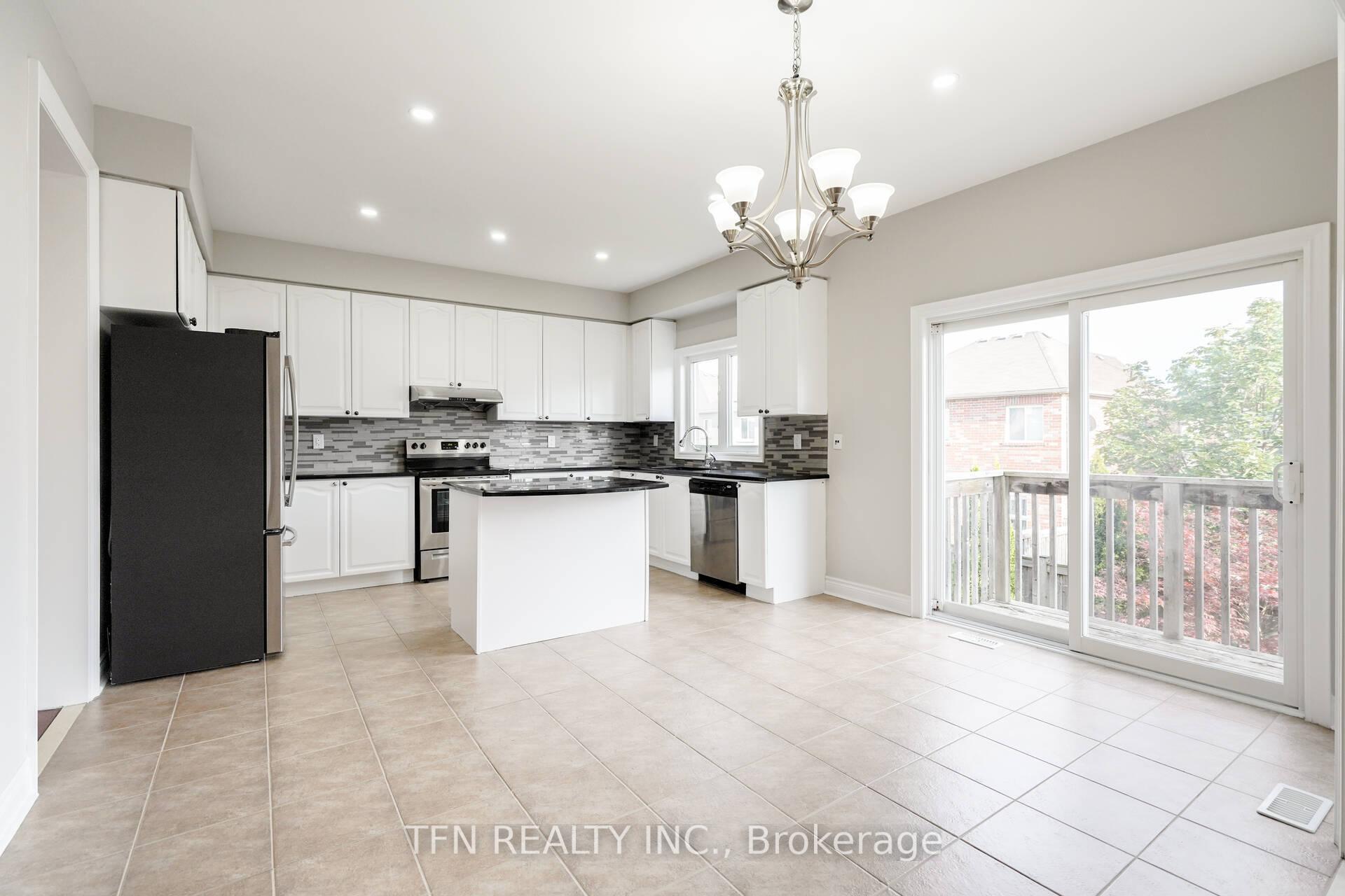 Photo 14 of Unit Upper, 1648 Pennel Drive, Oshawa, Taunton — HOMEH