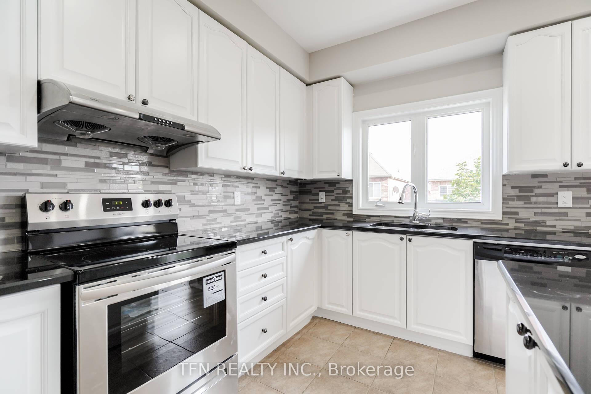Photo 17 of Unit Upper, 1648 Pennel Drive, Oshawa, Taunton — HOMEH