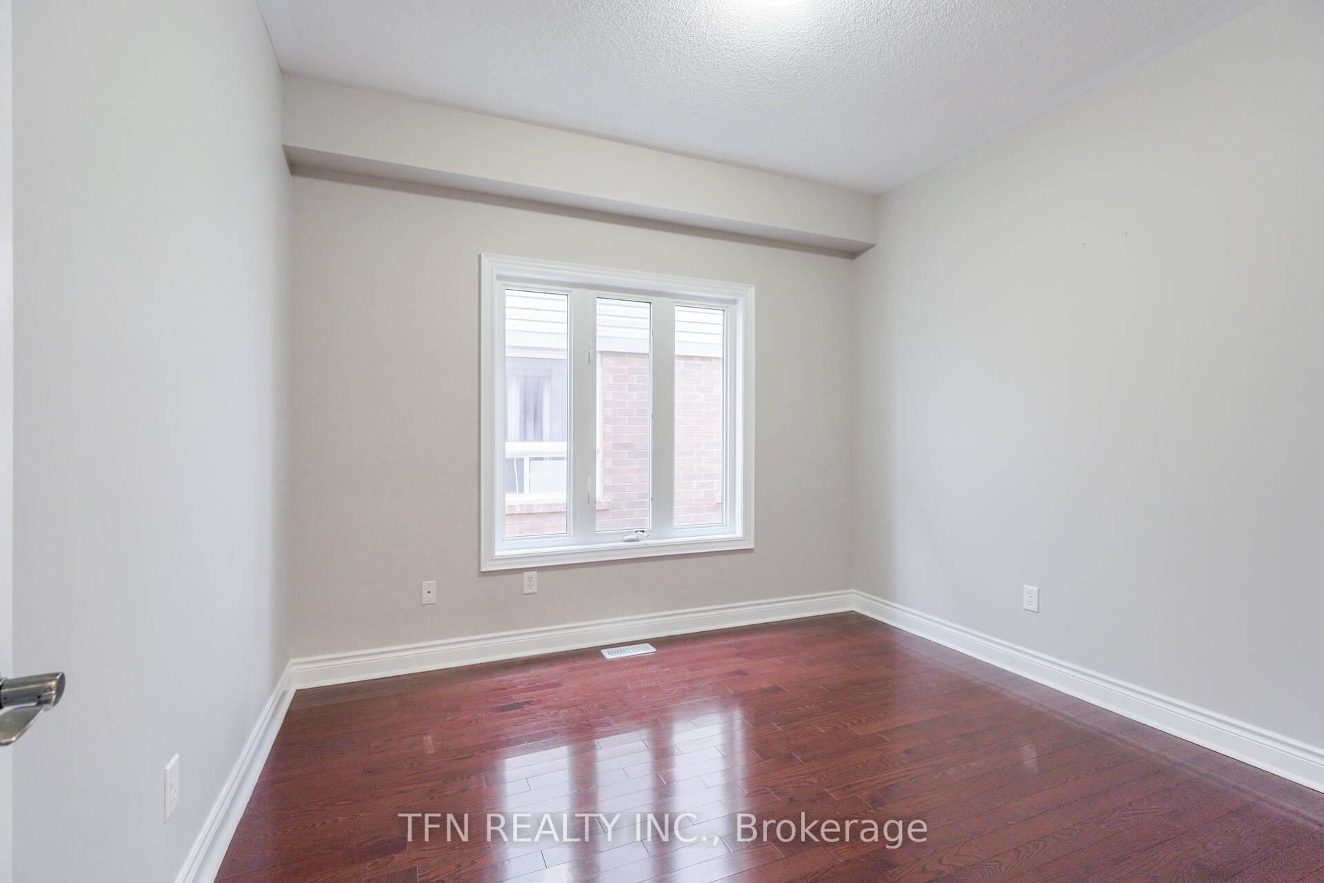 Photo 22 of Unit Upper, 1648 Pennel Drive, Oshawa, Taunton — HOMEH