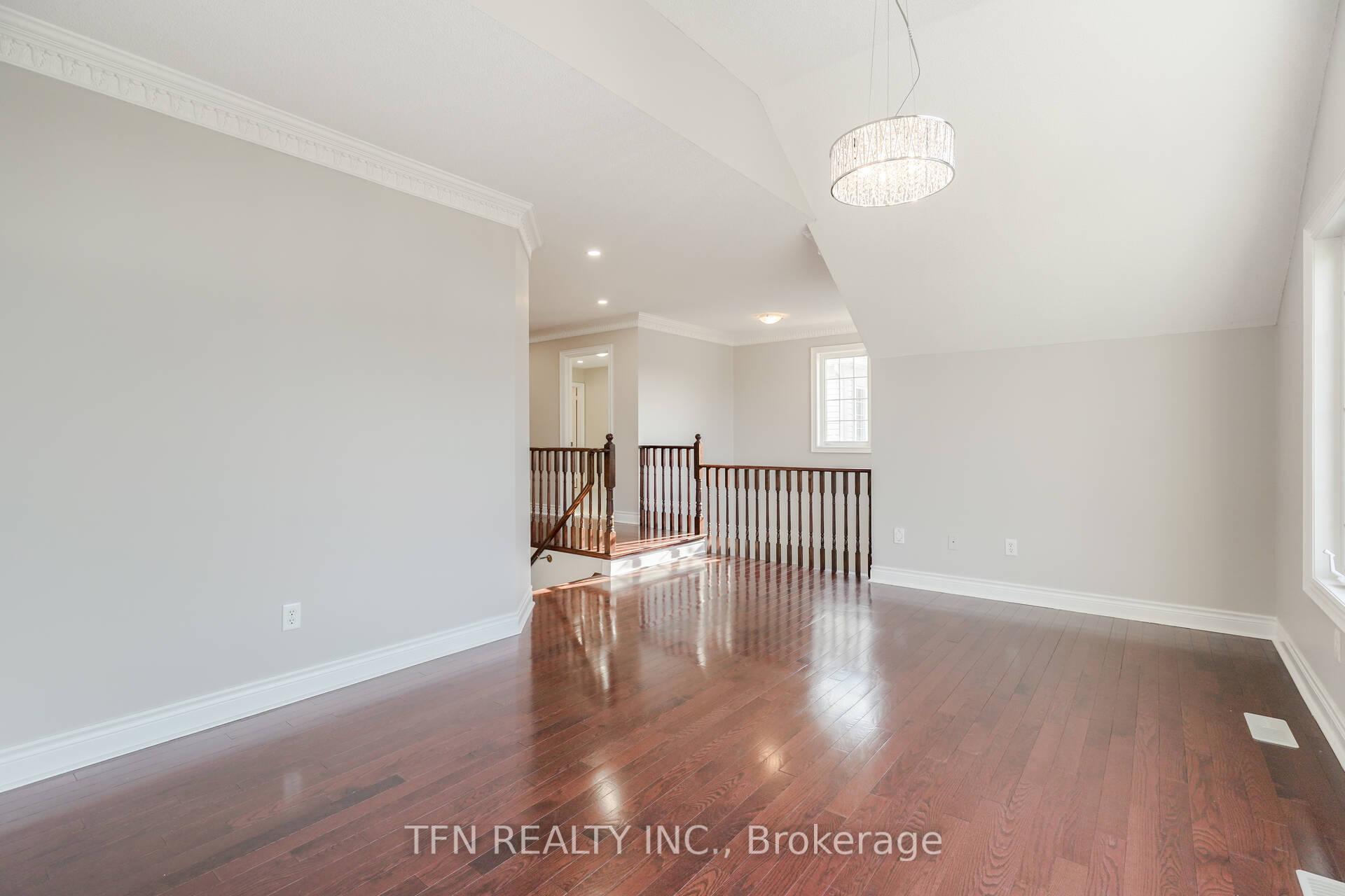 Photo 27 of Unit Upper, 1648 Pennel Drive, Oshawa, Taunton — HOMEH