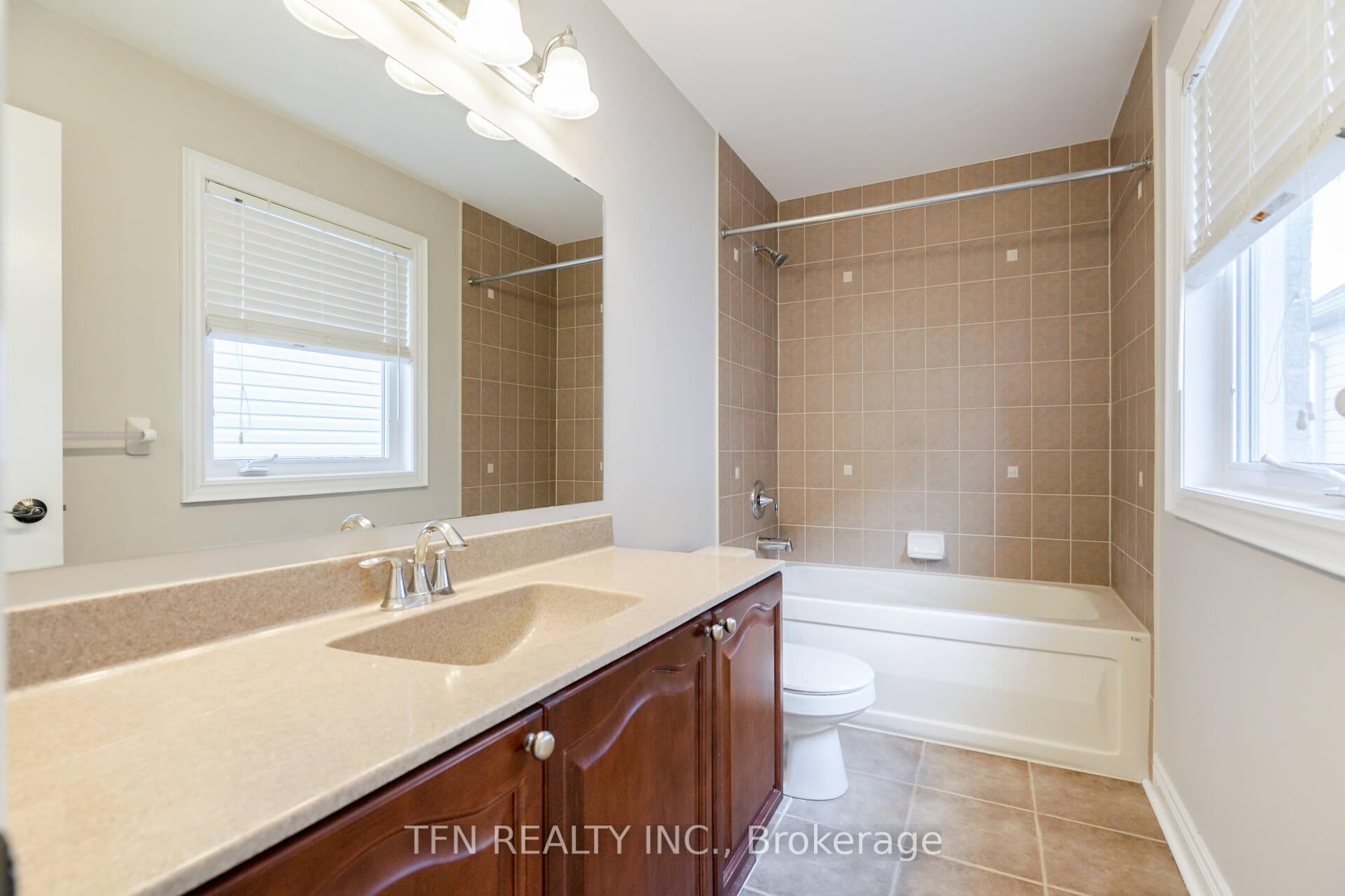 Photo 36 of Unit Upper, 1648 Pennel Drive, Oshawa, Taunton — HOMEH