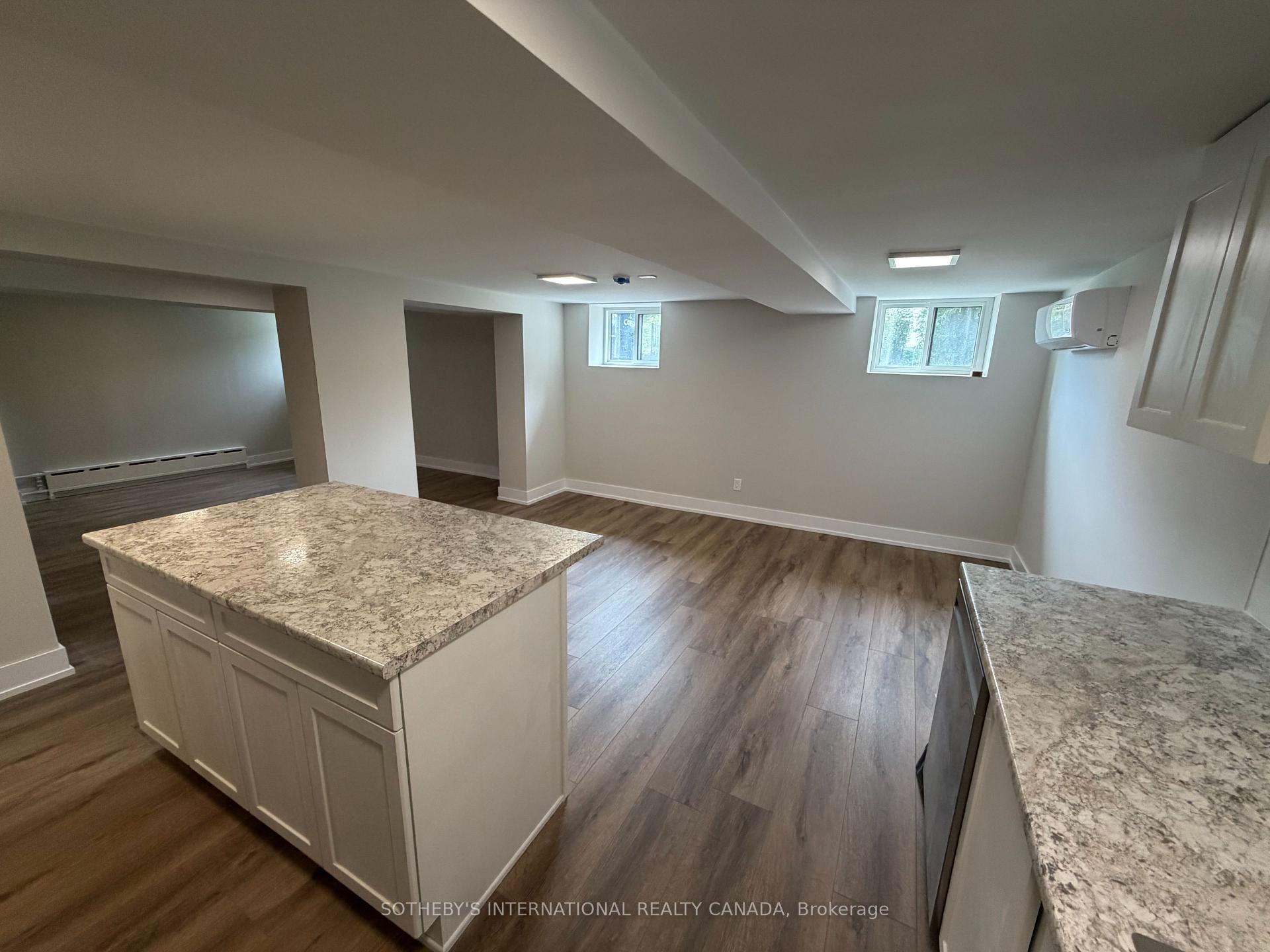 Photo 10 of Unit Lower, 458A Oriole Parkway, Toronto, Yonge-Eglinton — HOMEH