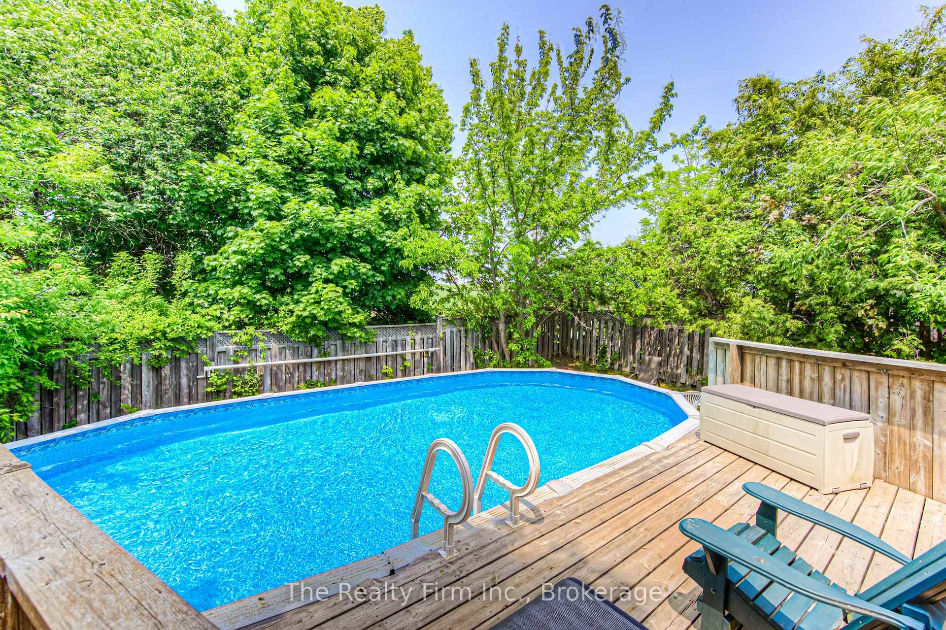Photo 31 of 82 Roseneath Crescent, Kitchener, Laurentian Hills — HOMEH