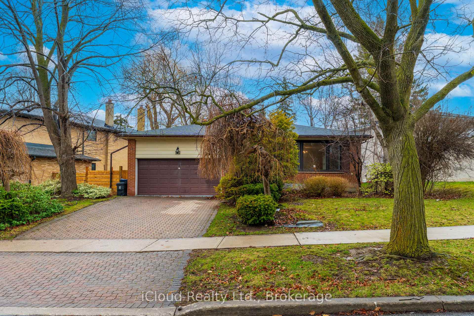 Photo 1 of 52 Montressor Drive, North York, St. Andrew-Windfields — HOMEH