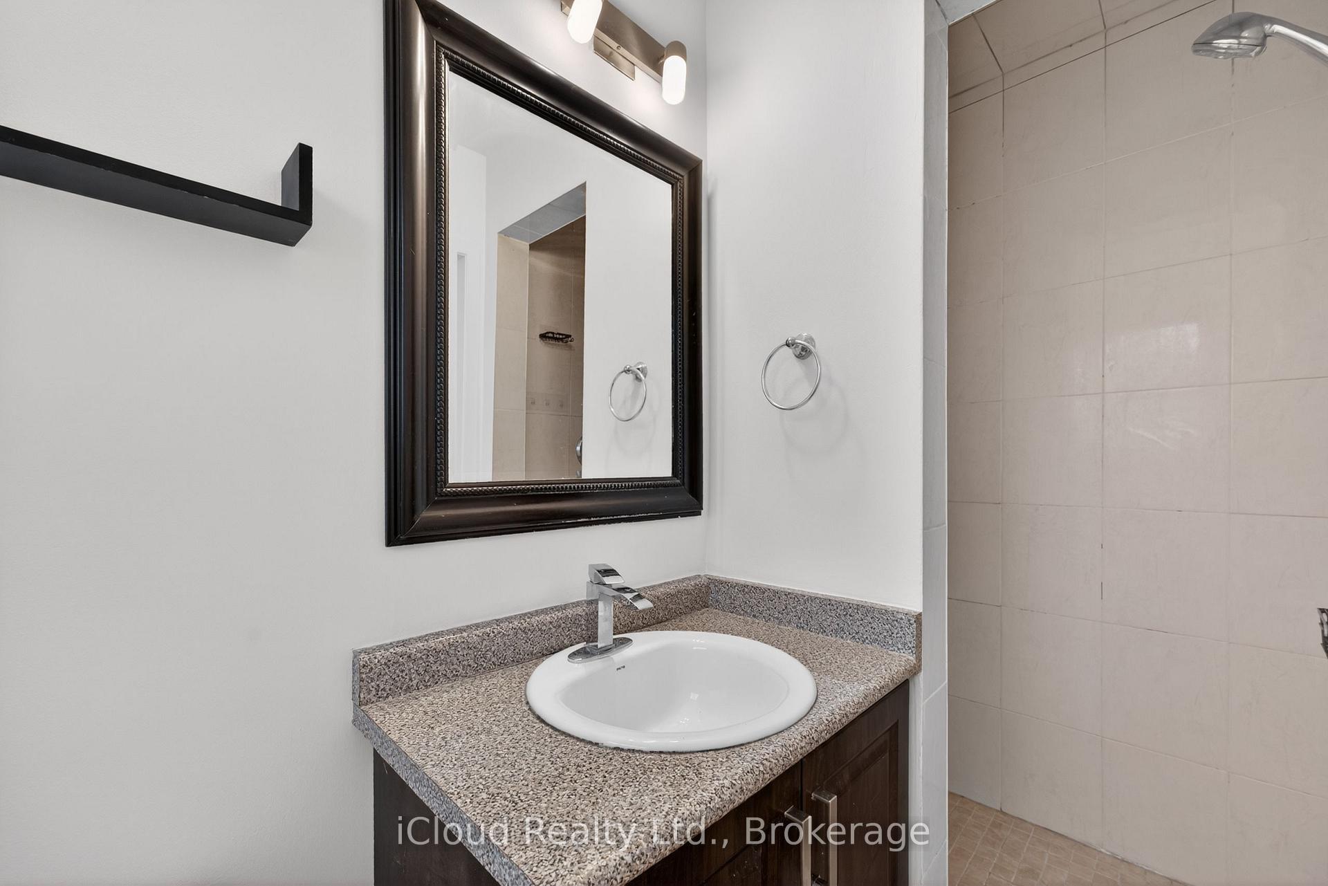Photo 23 of 52 Montressor Drive, North York, St. Andrew-Windfields — HOMEH