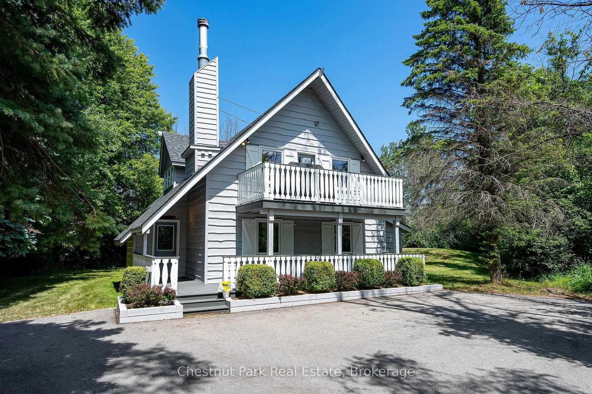Photo 4 of 131 Martin Grove, Blue Mountains — HOMEH