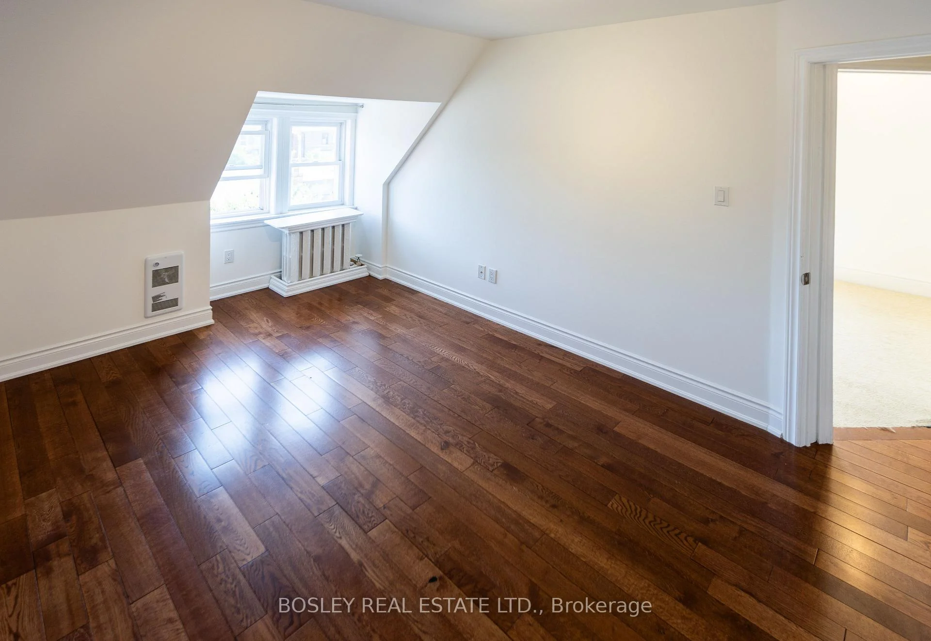 Photo 14 of Unit 2nd & 3rd, 411 Shaw Street, Toronto, Trinity-Bellwoods — HOMEH