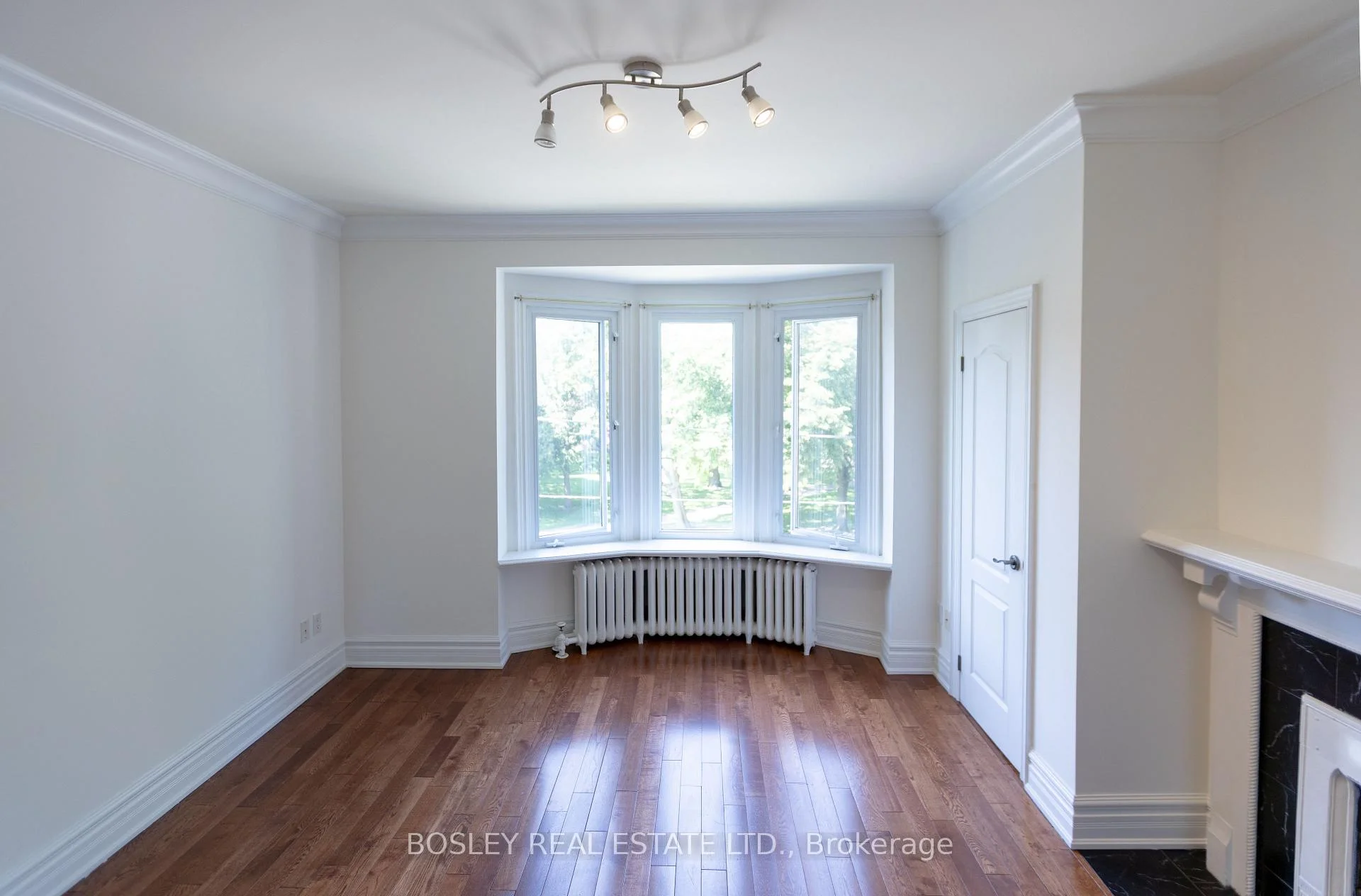 Photo 26 of Unit 2nd & 3rd, 411 Shaw Street, Toronto, Trinity-Bellwoods — HOMEH