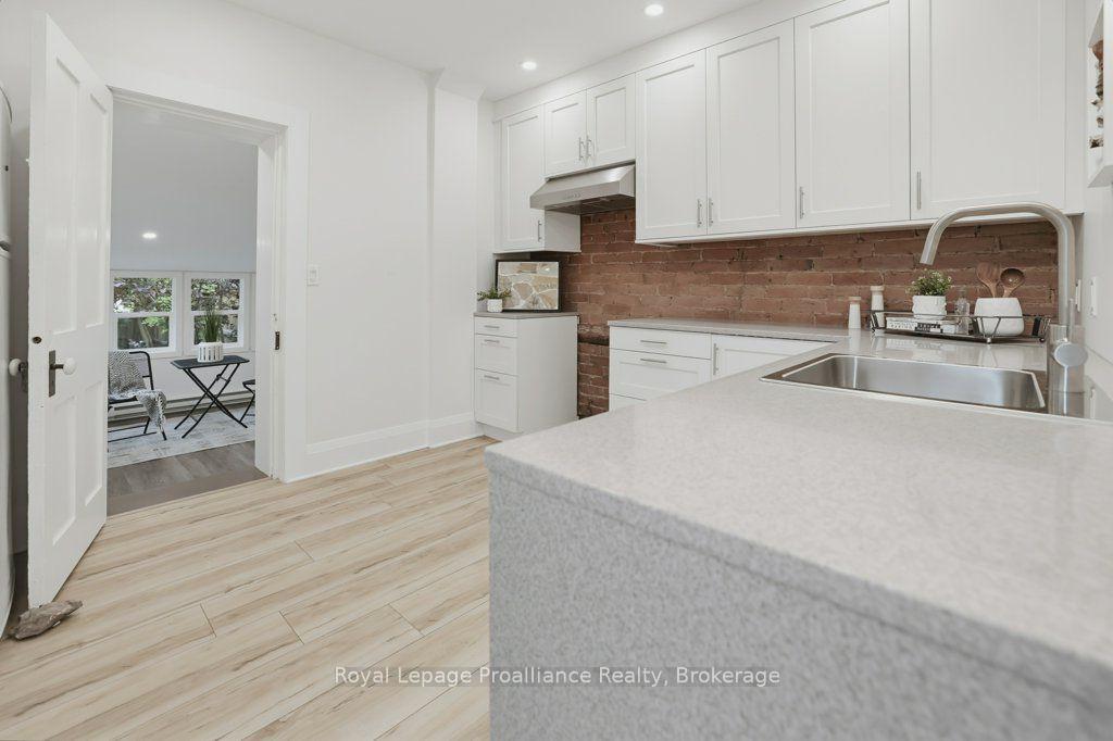 Photo 20 of 275 Charles Street, Belleville, Belleville Ward — HOMEH