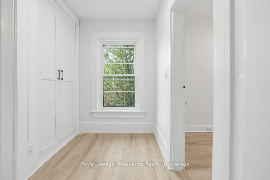 Photo 32 of 275 Charles Street, Belleville, Belleville Ward — HOMEH