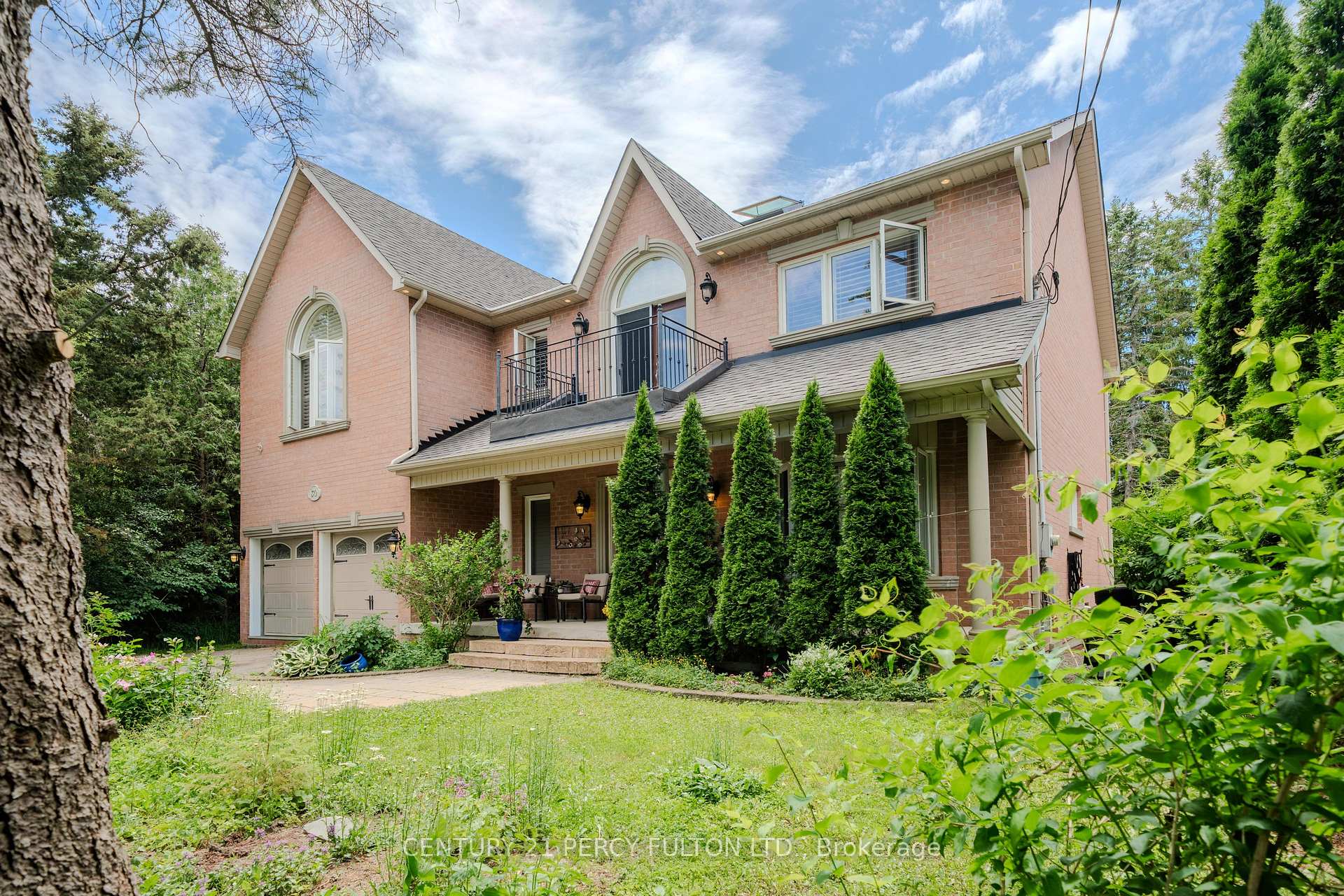 Photo 2 of 30 Willowgate Drive, Markham, Bullock — HOMEH