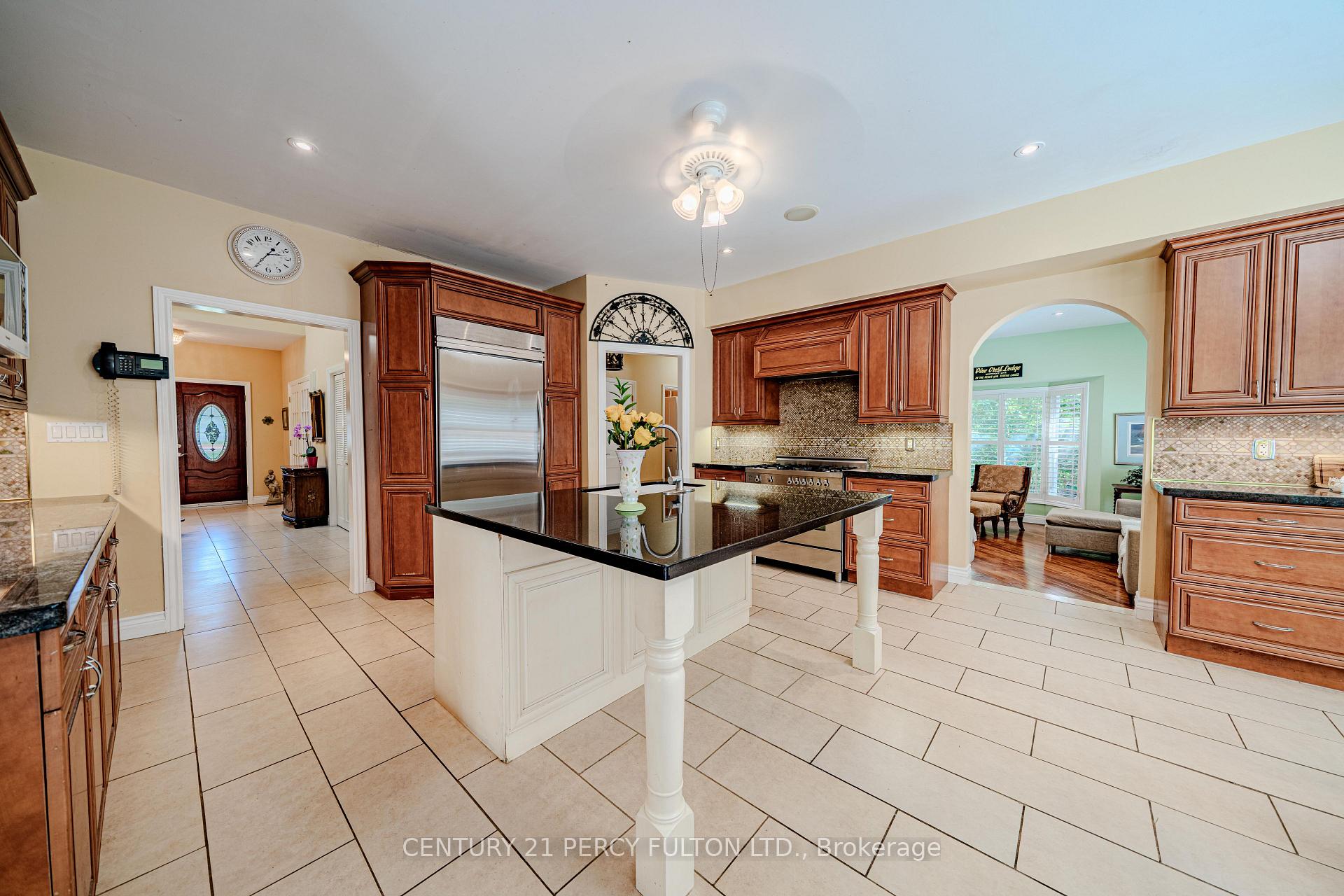 Photo 13 of 30 Willowgate Drive, Markham, Bullock — HOMEH