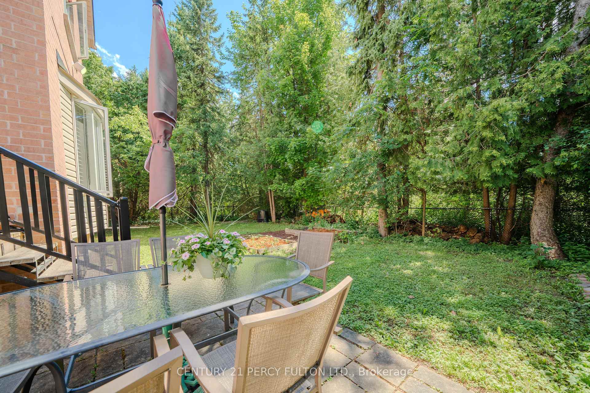 Photo 39 of 30 Willowgate Drive, Markham, Bullock — HOMEH