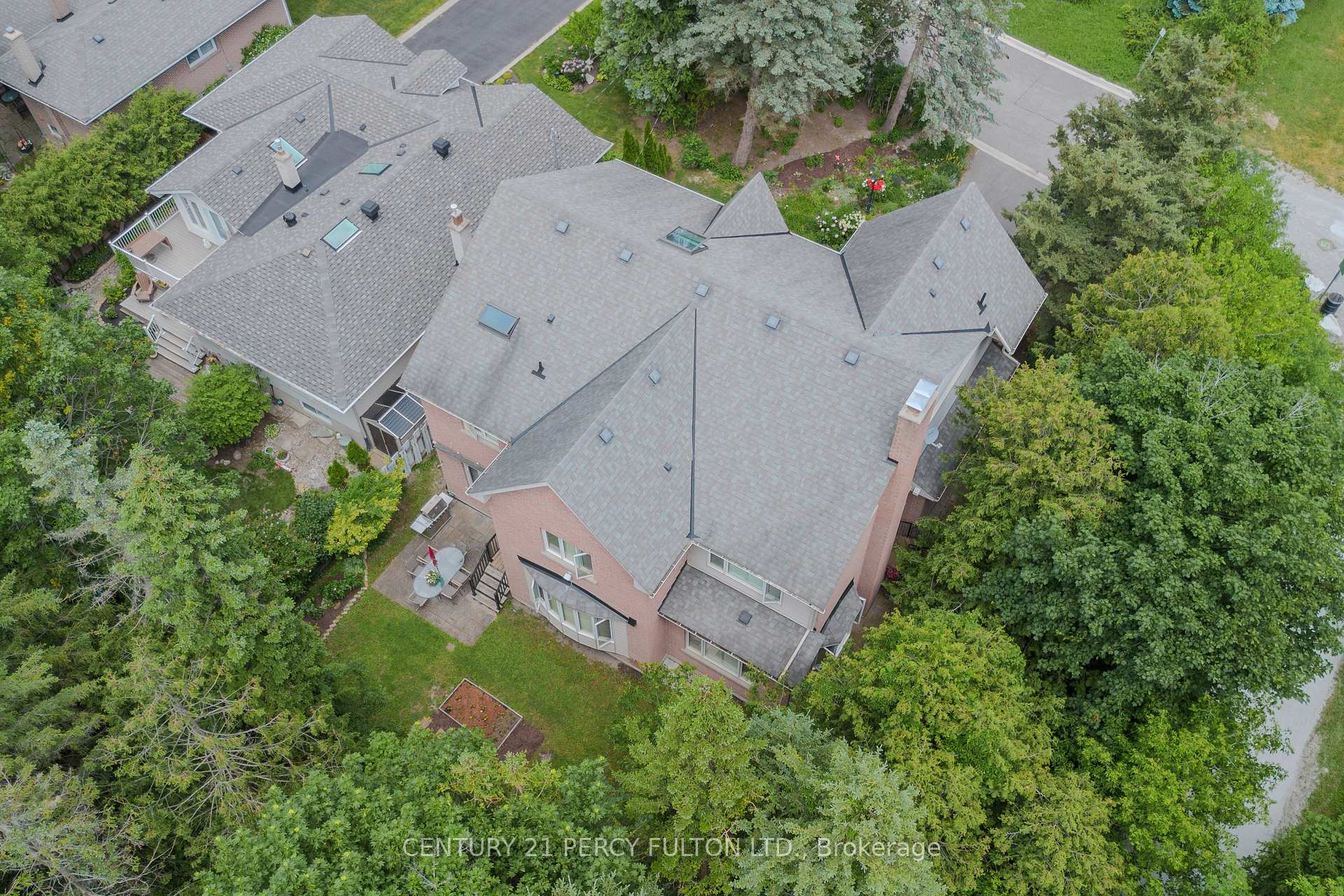 Photo 46 of 30 Willowgate Drive, Markham, Bullock — HOMEH