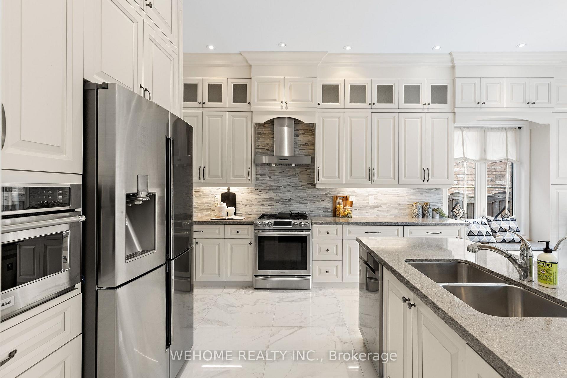 Photo 15 of 20 Gallant Place, Vaughan, Vellore Village — HOMEH