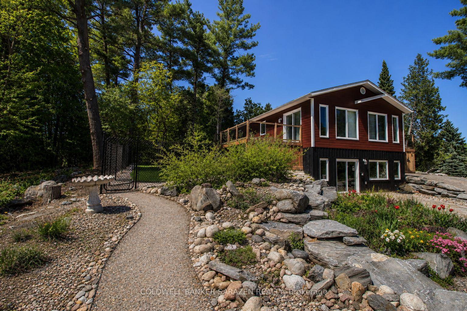 Photo 3 of 2981 White Lake Rd, McNab/Braeside, Mcnab/Braeside Twps — HOMEH