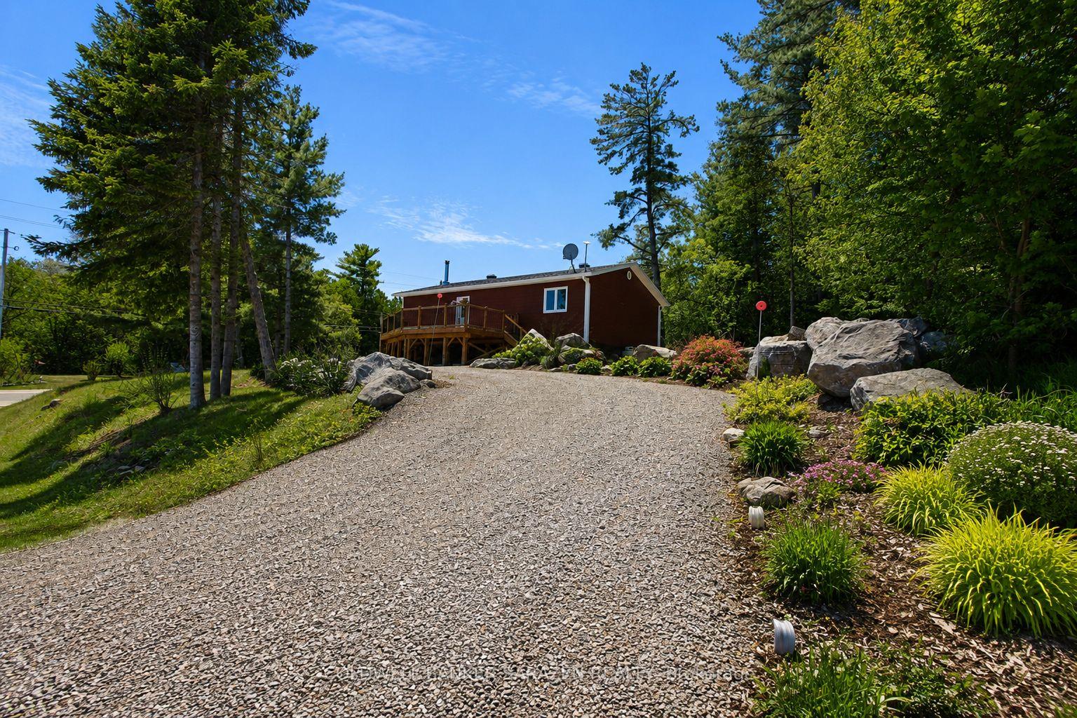 Photo 4 of 2981 White Lake Rd, McNab/Braeside, Mcnab/Braeside Twps — HOMEH