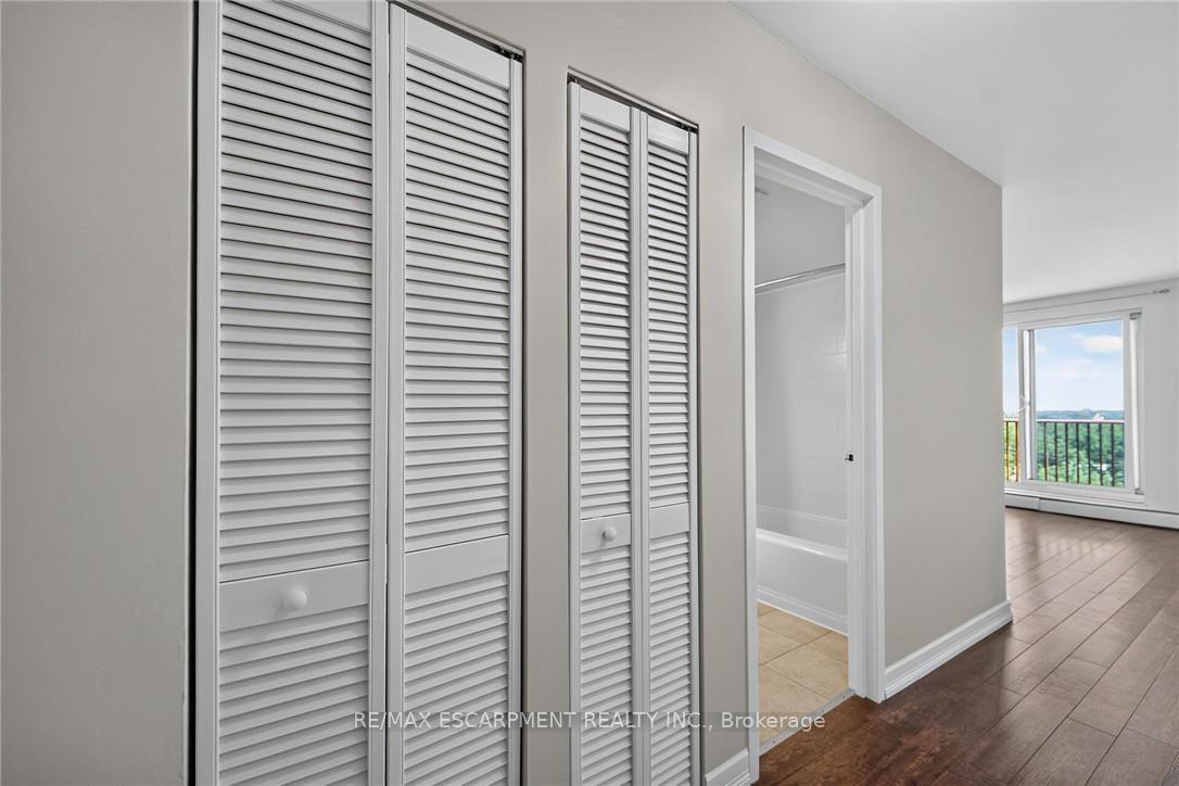 Photo 22 of Unit 1004, 141 Catharine Street S, Hamilton, Corktown — HOMEH