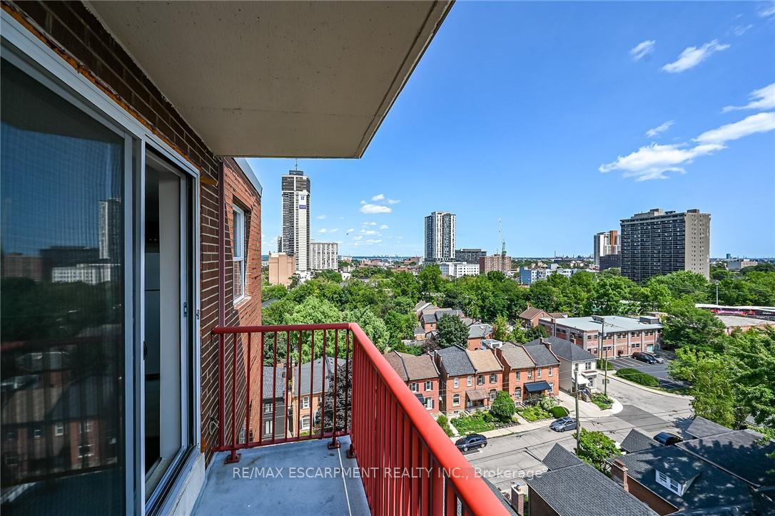 Photo 24 of Unit 1004, 141 Catharine Street S, Hamilton, Corktown — HOMEH