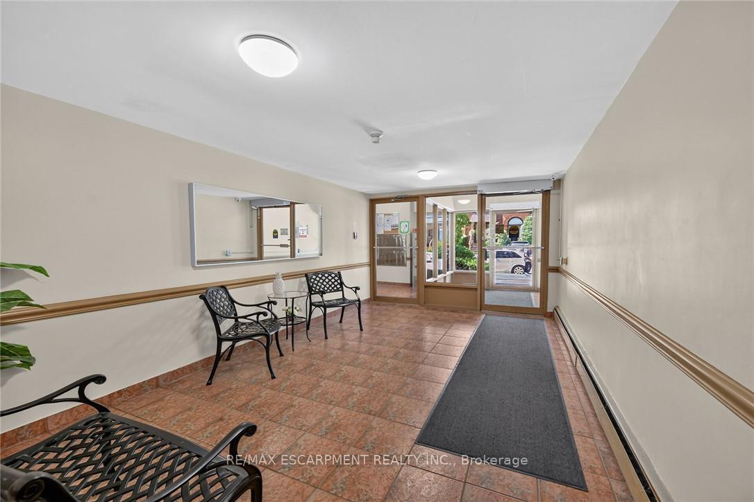 Photo 30 of Unit 1004, 141 Catharine Street S, Hamilton, Corktown — HOMEH