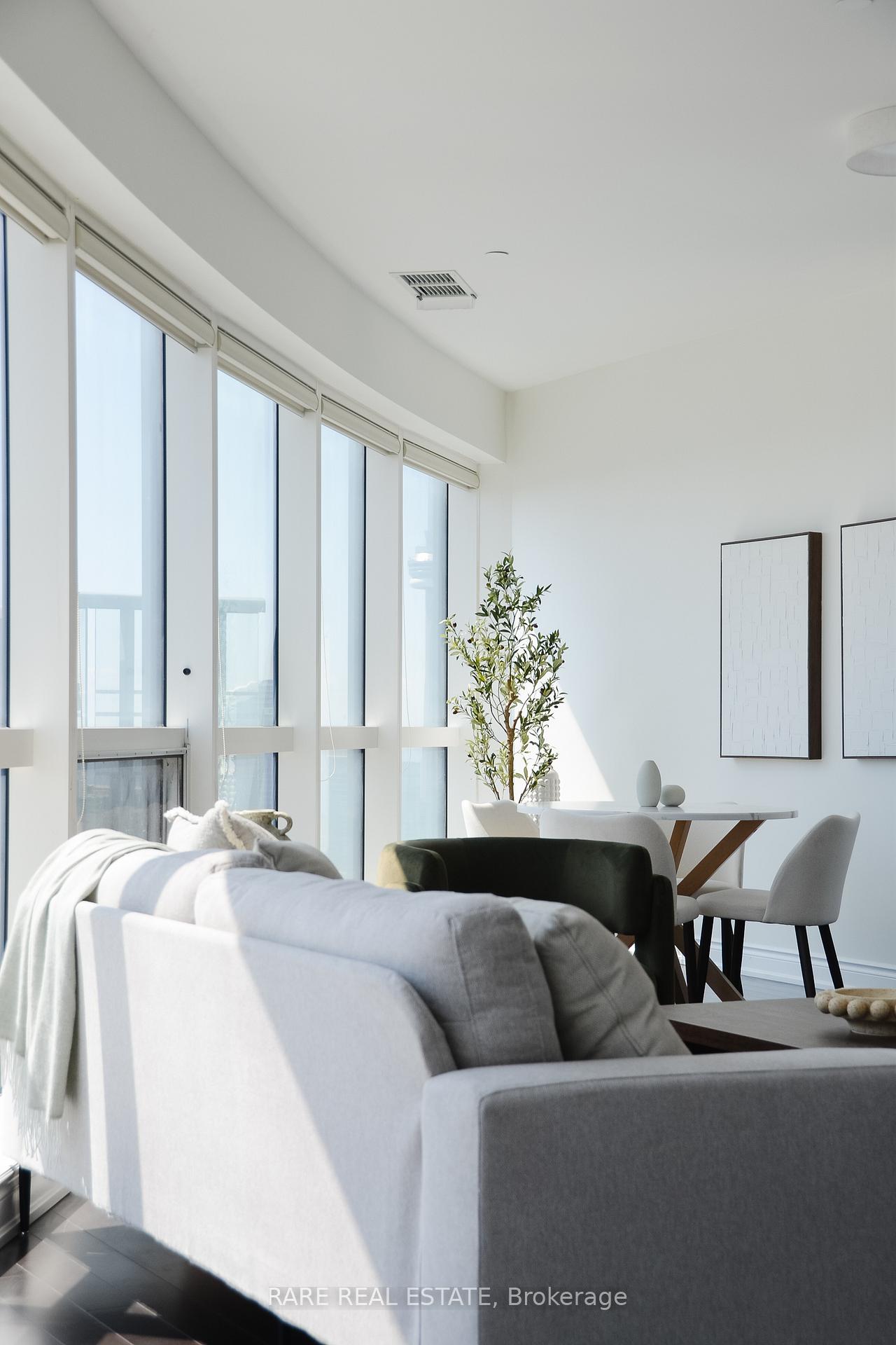 Photo 11 of Unit 5907, 388 Yonge Street, Toronto, Bay Street Corridor — HOMEH