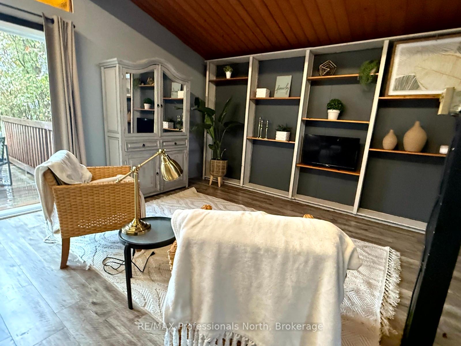 Photo 5 of 2307 Loop Road, Highlands East, Monmouth — HOMEH