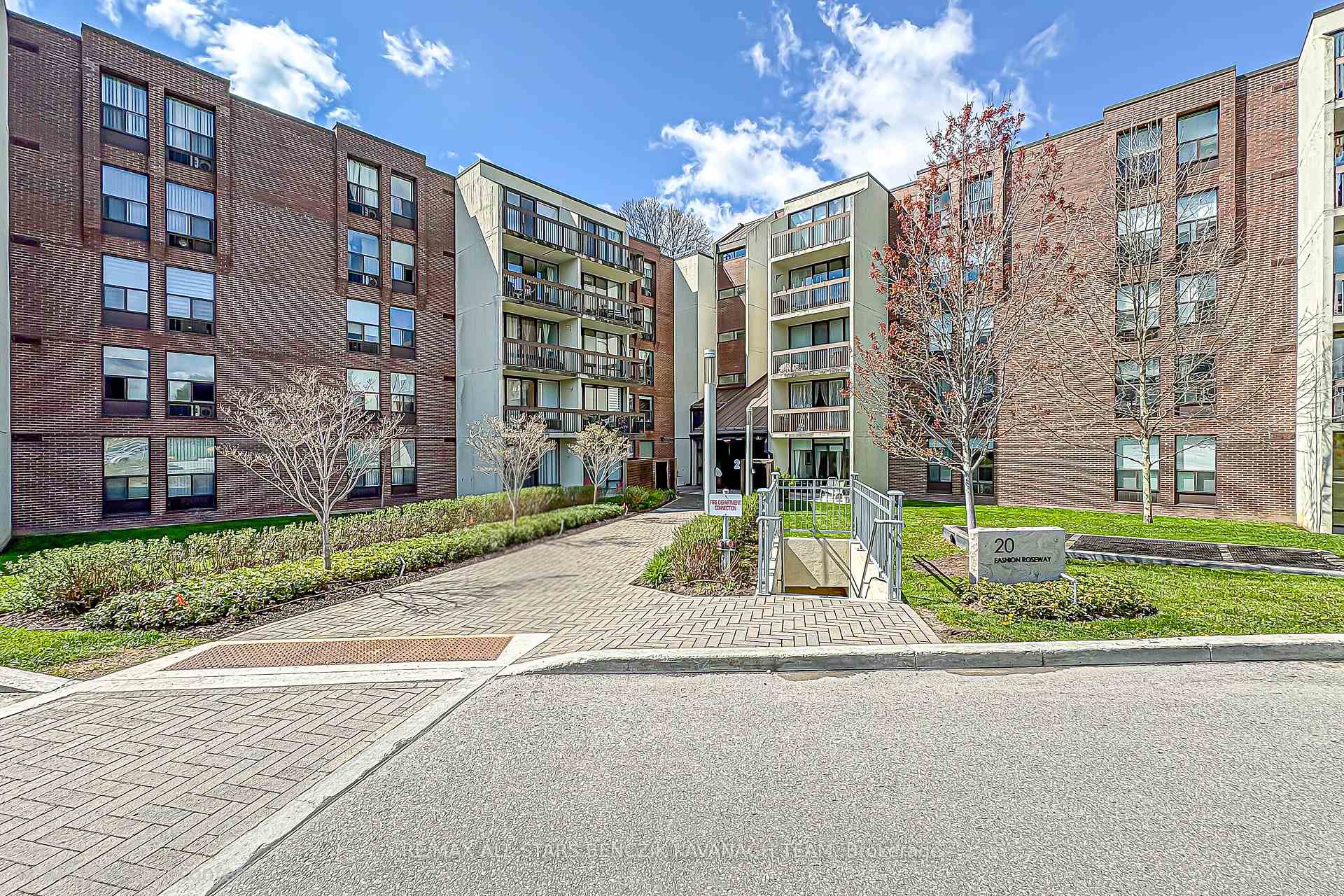 Front of Unit 408, 20 Fashion Roseway