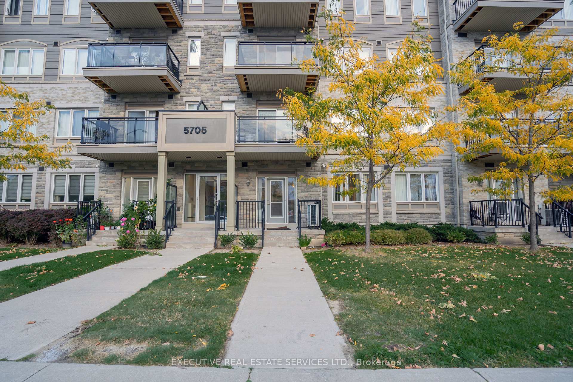 Photo 3 of Unit 107, 5705 Long Valley Road, Mississauga, Churchill Meadows — HOMEH