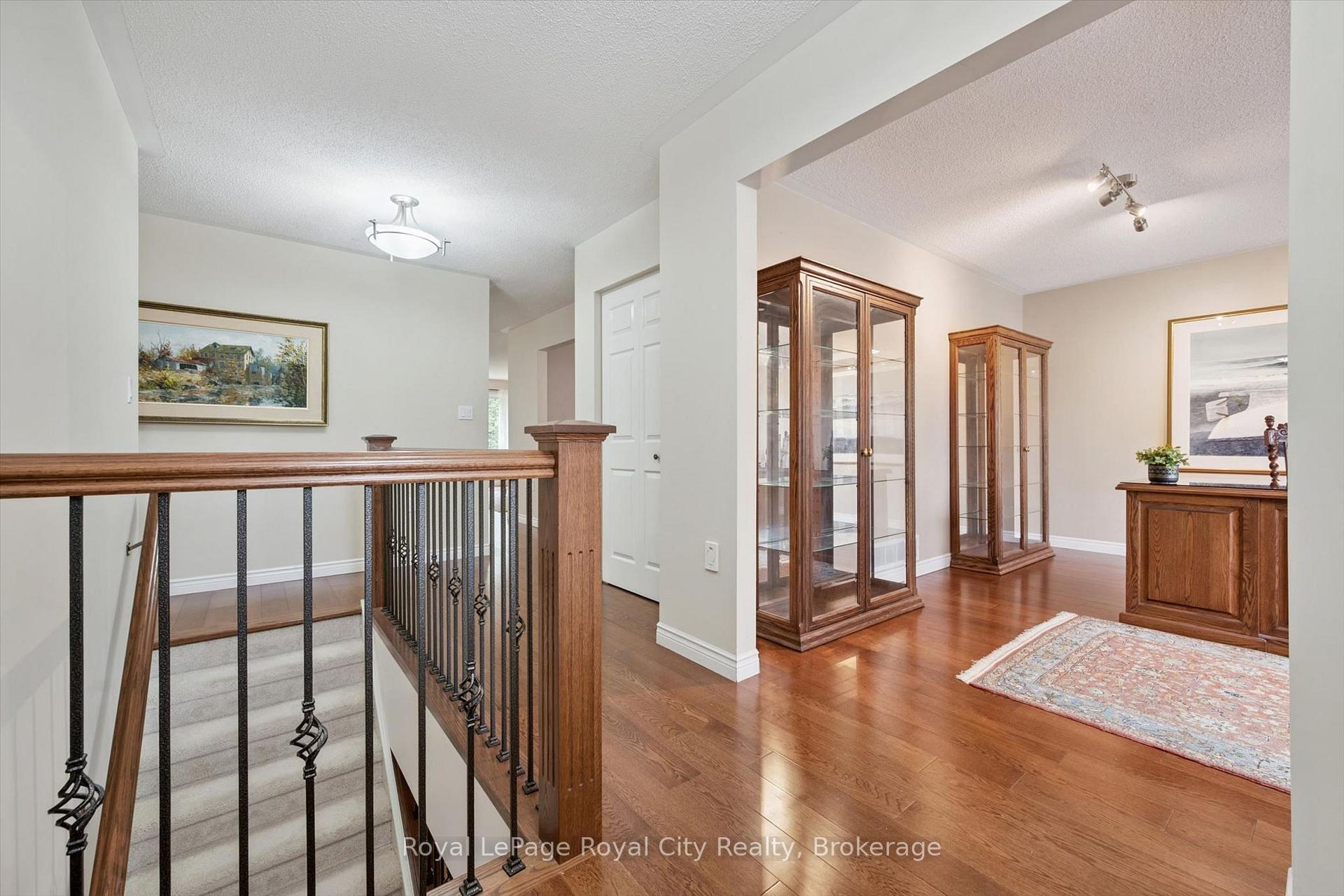 Photo 5 of 47 White Pine Way, Guelph, Village By The Arboretum — HOMEH