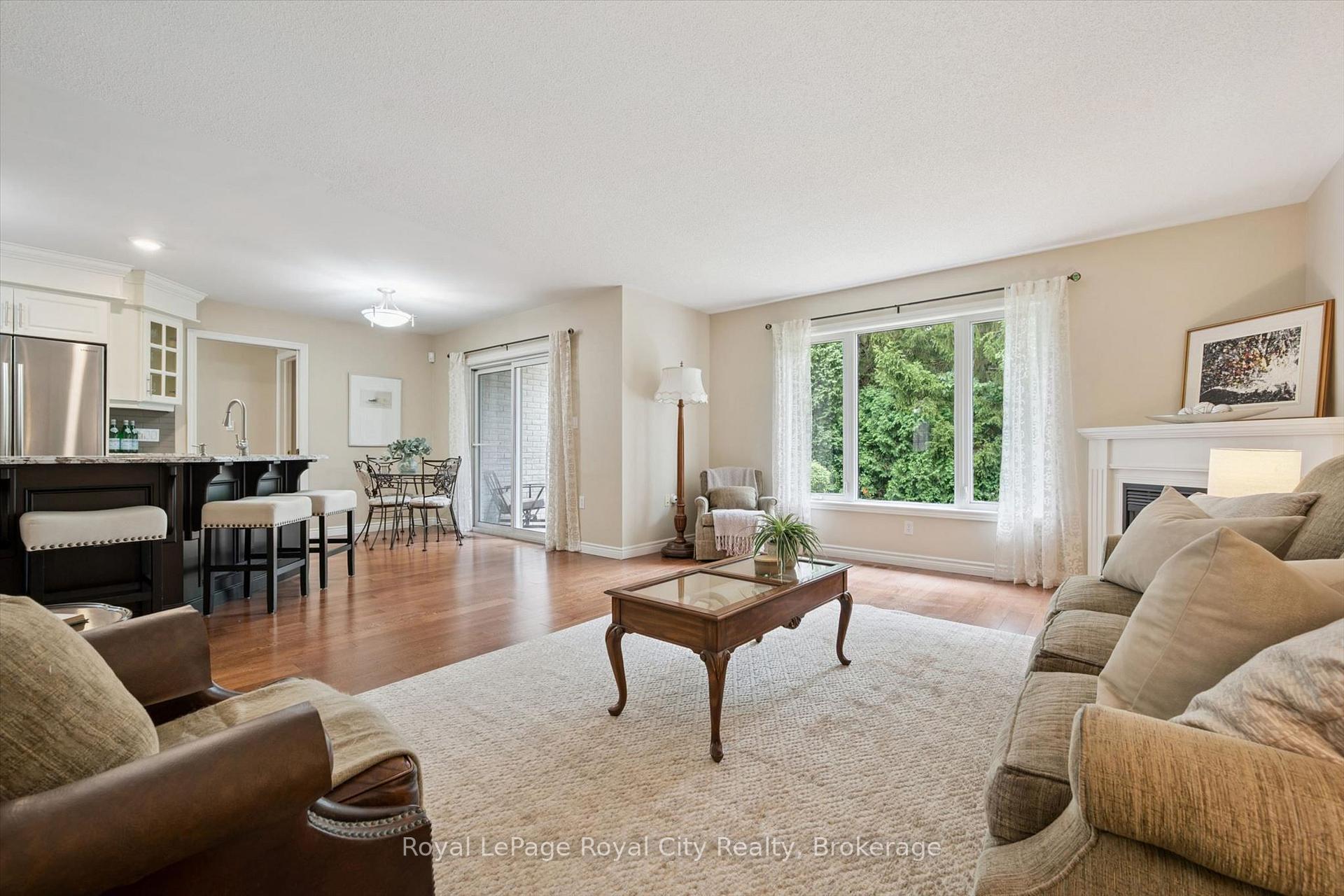 Photo 10 of 47 White Pine Way, Guelph, Village By The Arboretum — HOMEH
