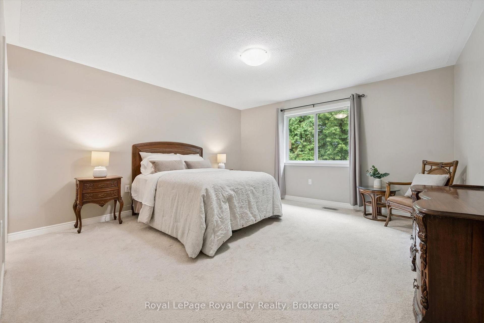 Photo 20 of 47 White Pine Way, Guelph, Village By The Arboretum — HOMEH