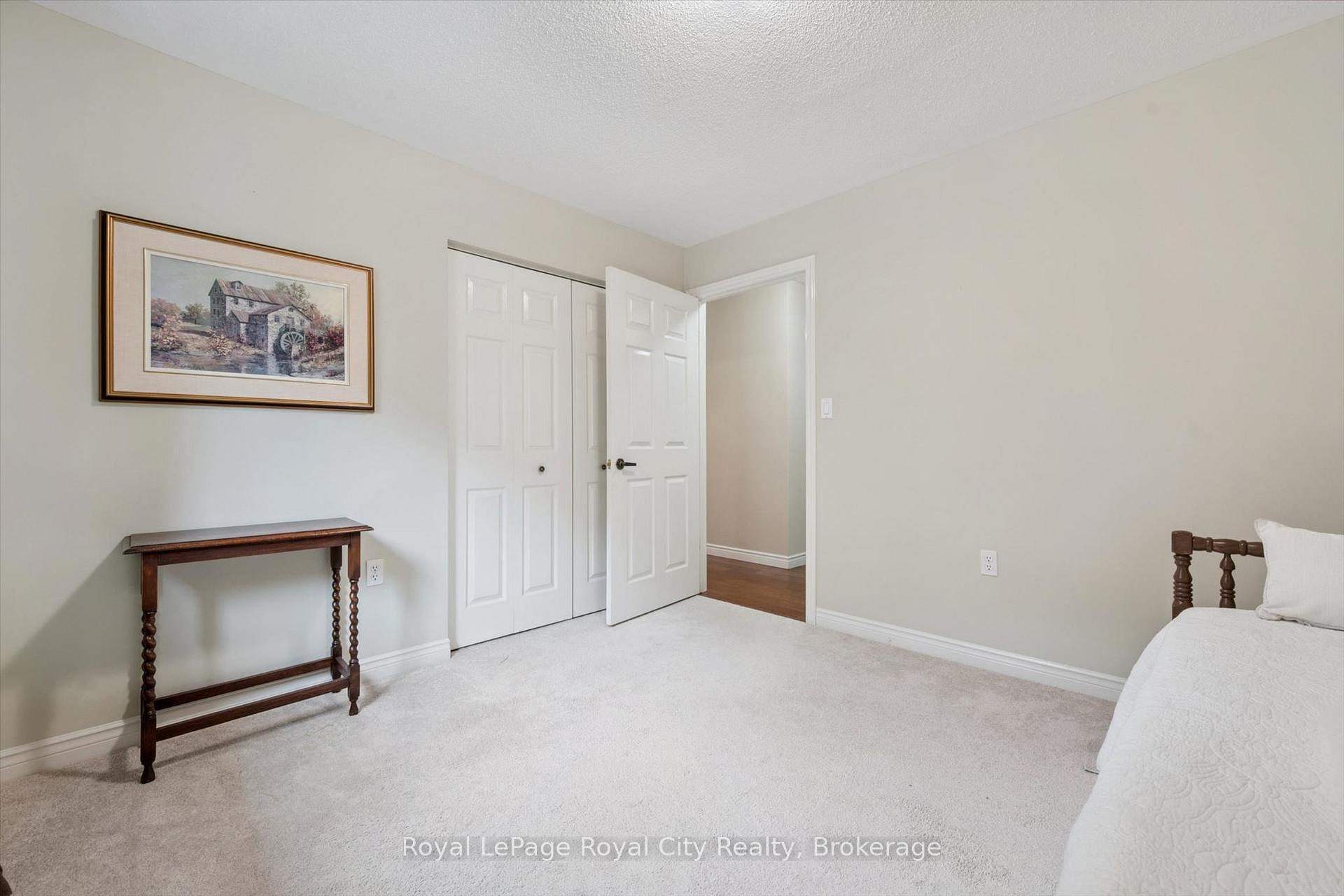 Photo 24 of 47 White Pine Way, Guelph, Village By The Arboretum — HOMEH