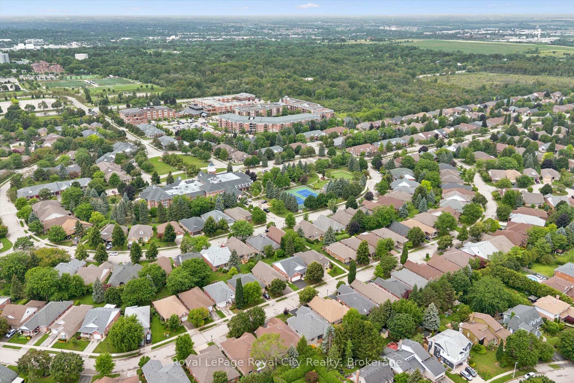 Photo 43 of 47 White Pine Way, Guelph, Village By The Arboretum — HOMEH