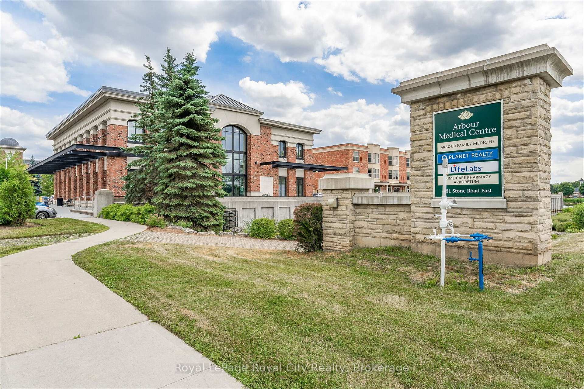 Photo 50 of 47 White Pine Way, Guelph, Village By The Arboretum — HOMEH