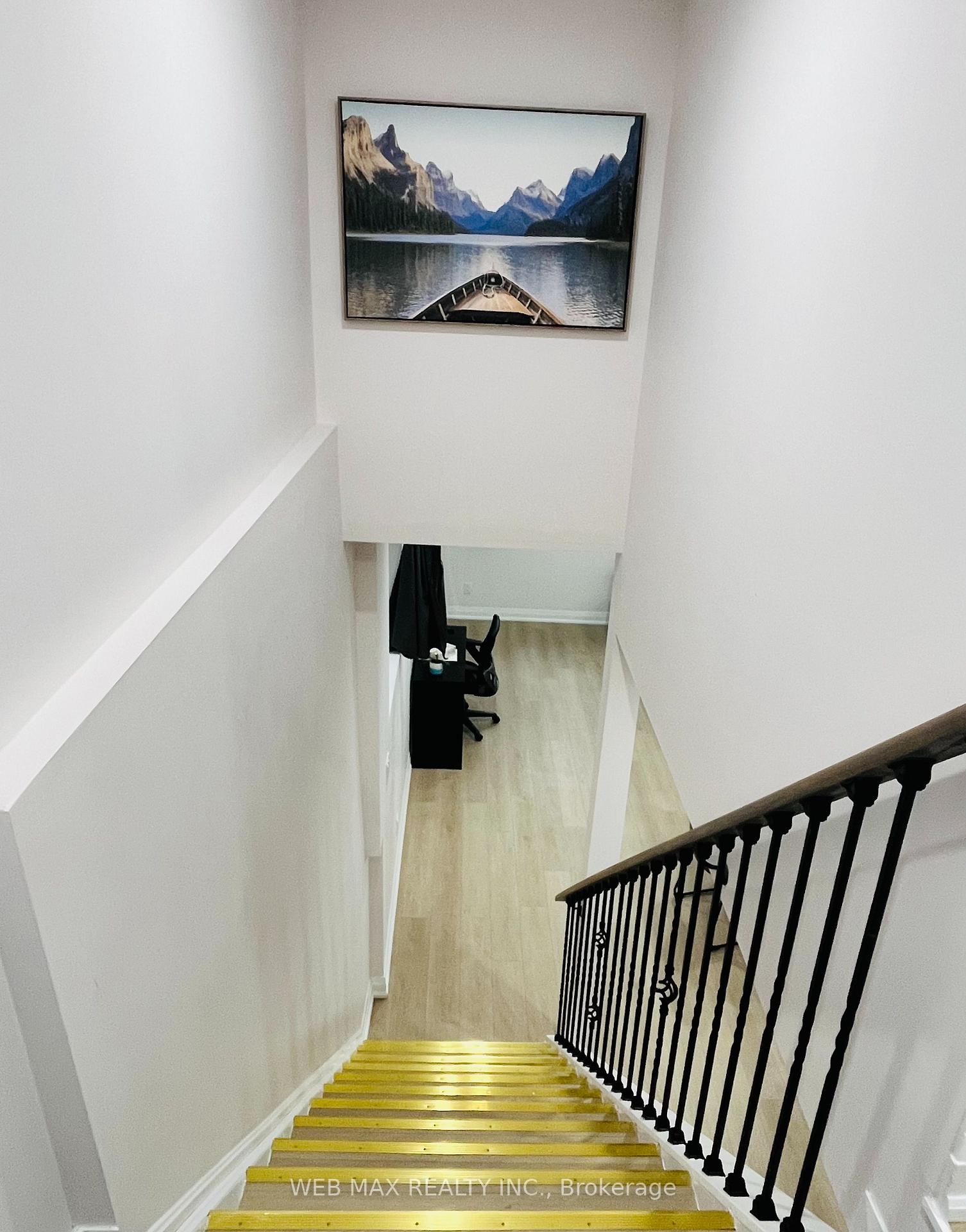 Photo 4 of 43 Claridge Crescent, Whitby, Taunton North — HOMEH