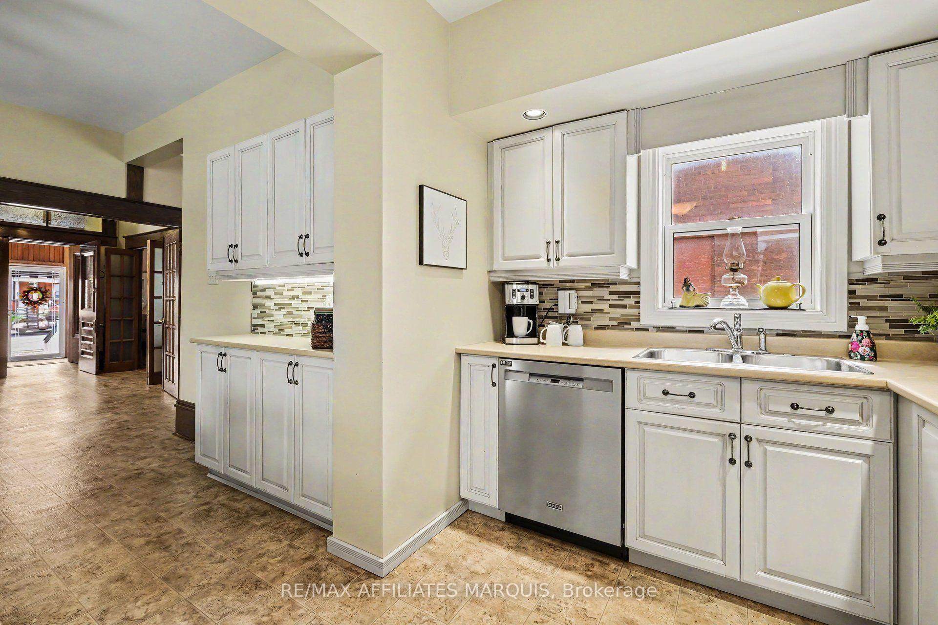 Photo 13 of 70 Maple Avenue, Smiths Falls, Smiths Falls — HOMEH