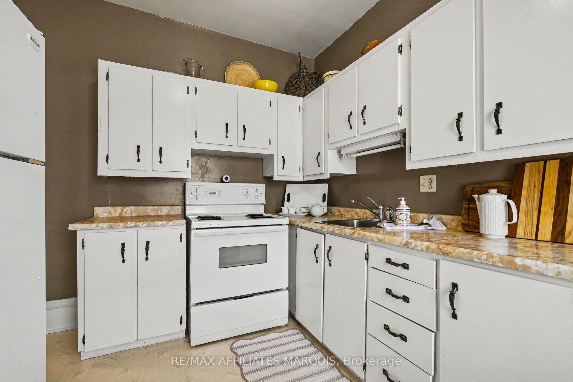 Photo 29 of 70 Maple Avenue, Smiths Falls, Smiths Falls — HOMEH