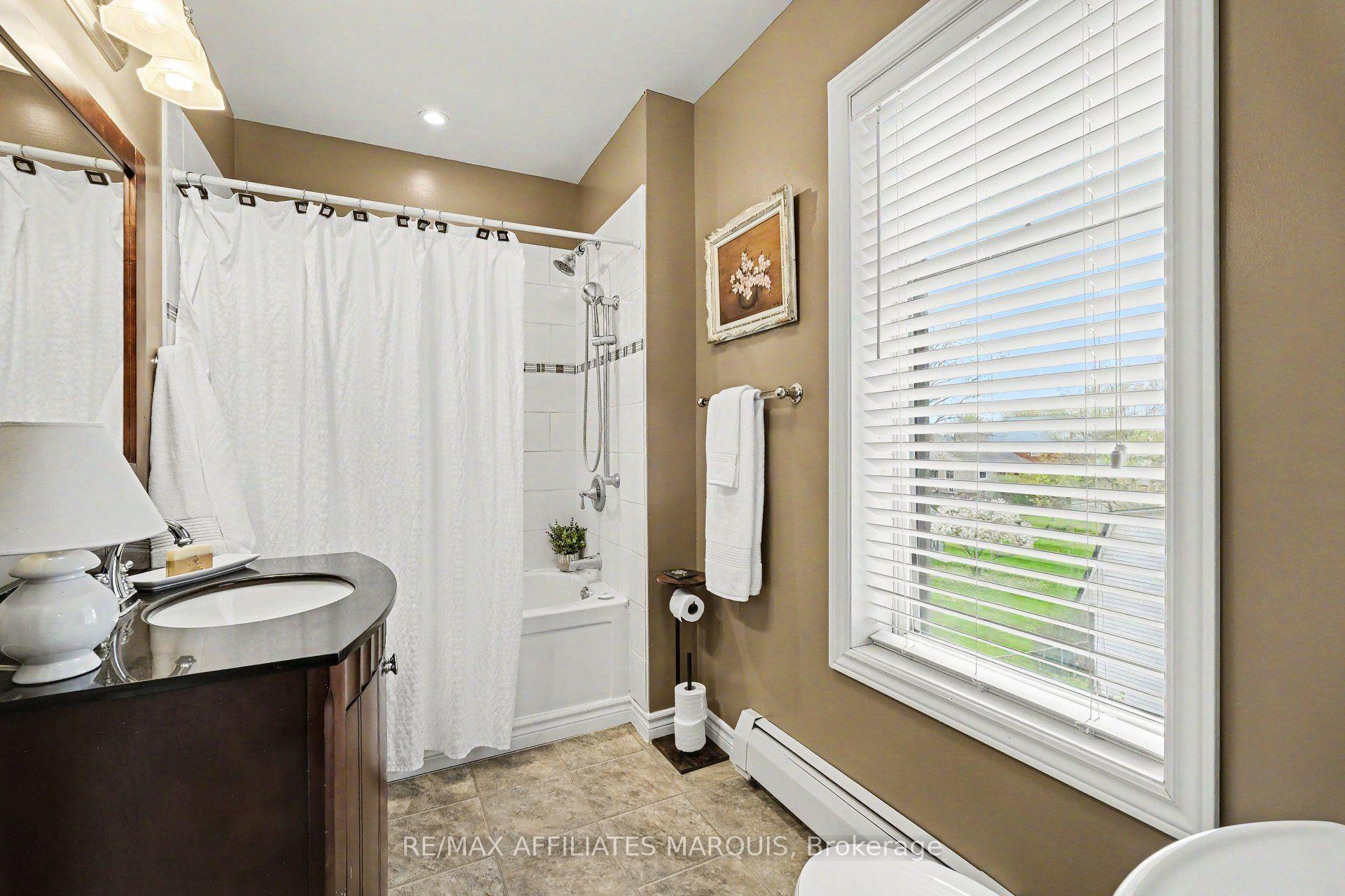 Photo 31 of 70 Maple Avenue, Smiths Falls, Smiths Falls — HOMEH