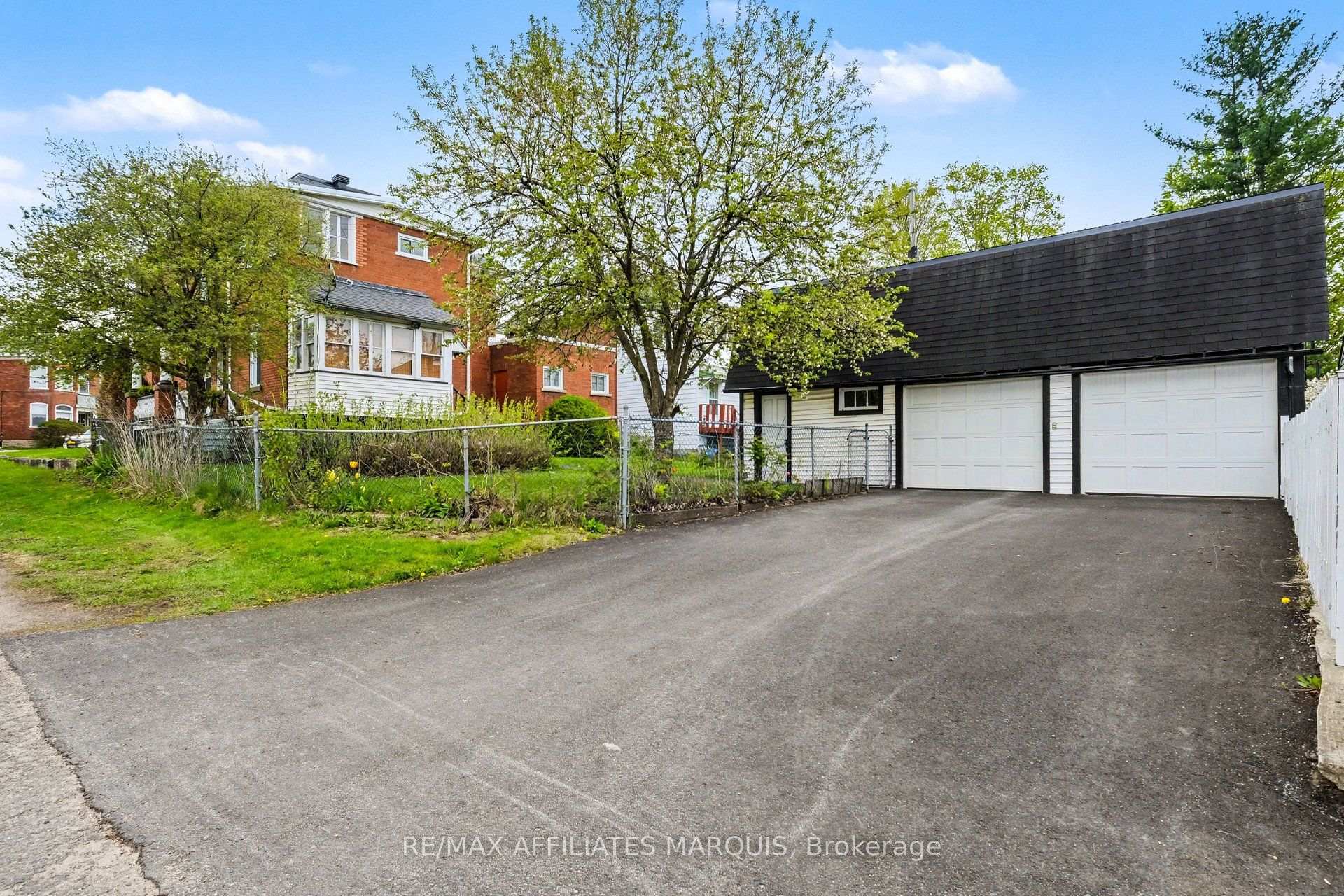 Photo 38 of 70 Maple Avenue, Smiths Falls, Smiths Falls — HOMEH