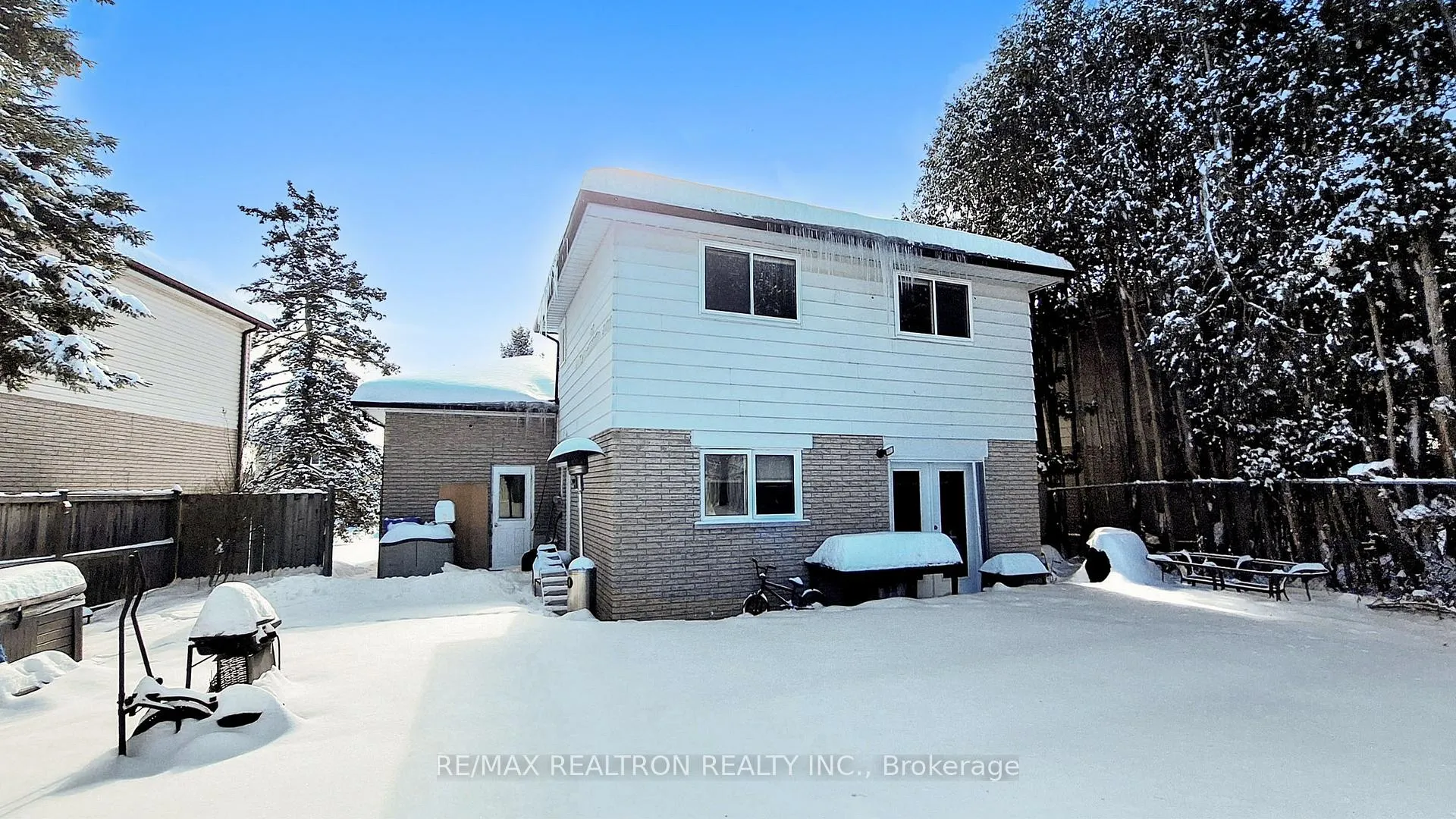 Photo 45 of 6 Hammond Drive, Aurora, Aurora Heights — HOMEH