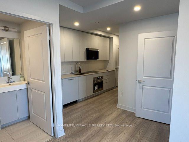 Photo 2 of Unit 3002, 2920 Highway 7, Vaughan, Concord — HOMEH