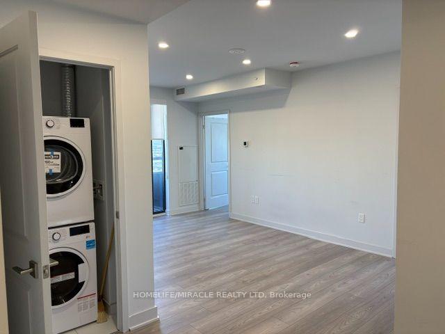 Photo 14 of Unit 3002, 2920 Highway 7, Vaughan, Concord — HOMEH