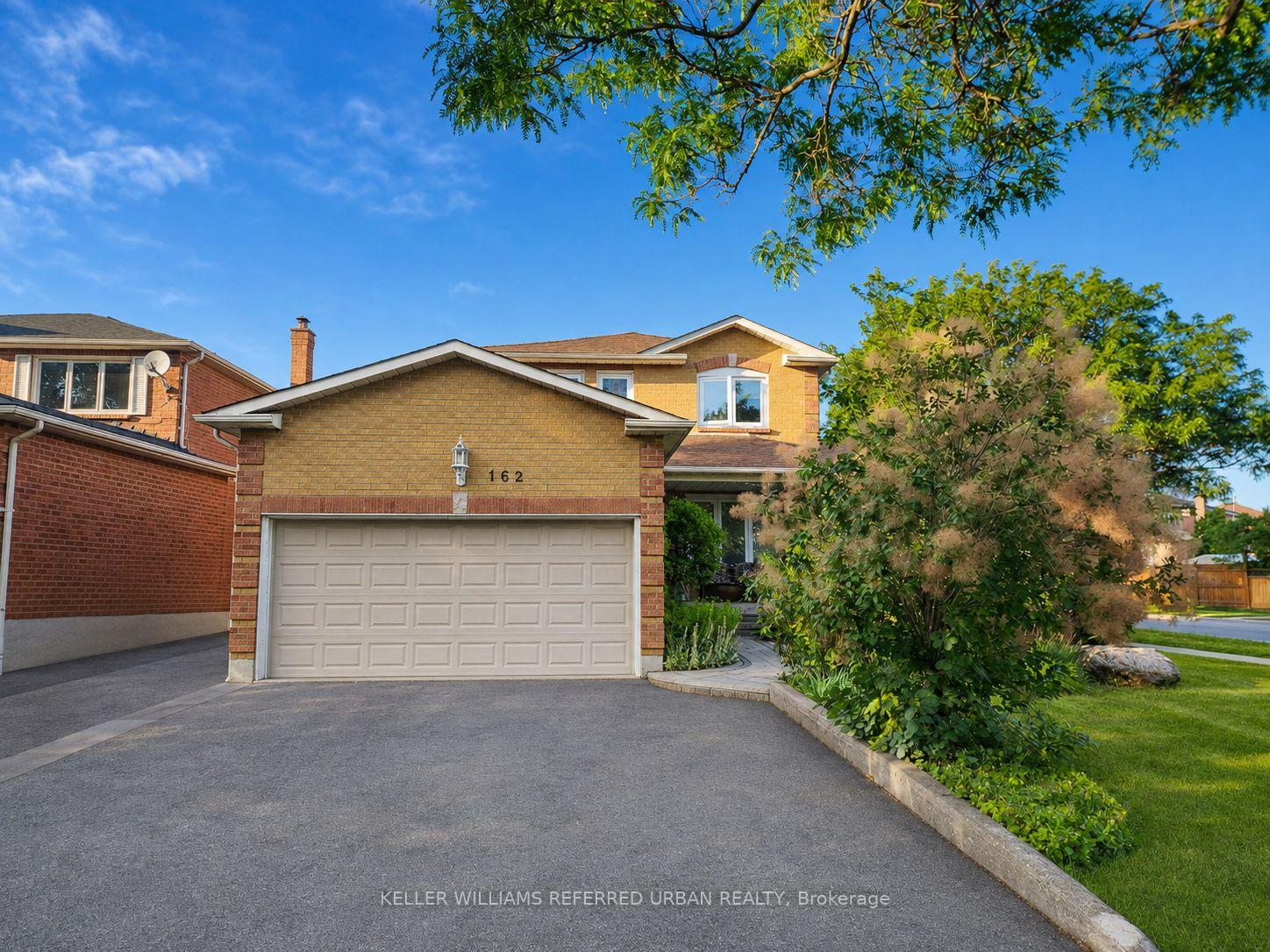 Photo 1 of 162 Largo Crescent, Vaughan, Maple — HOMEH