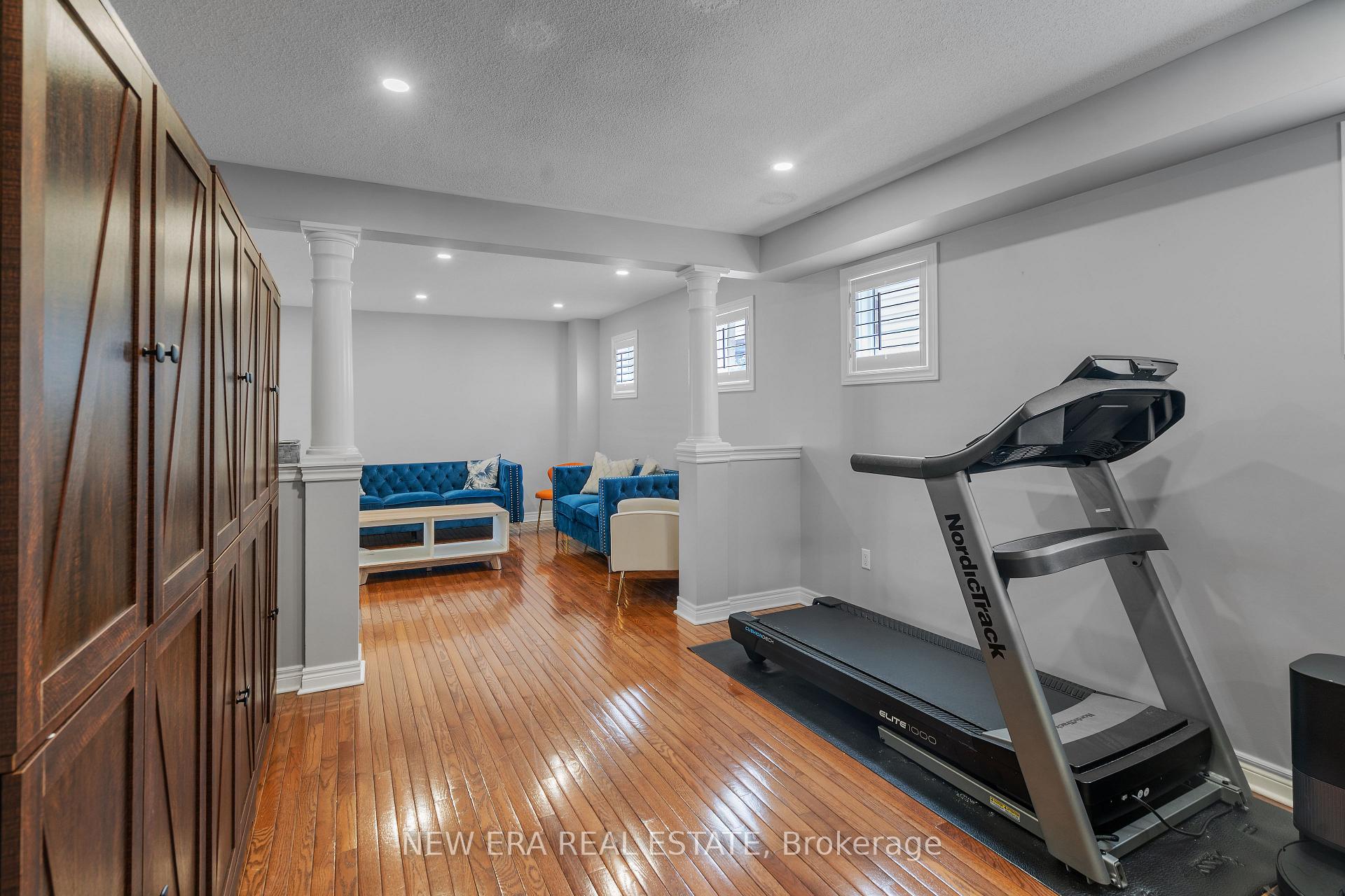 Photo 16 of 2855 Duncairn Drive, Mississauga, Central Erin Mills — HOMEH