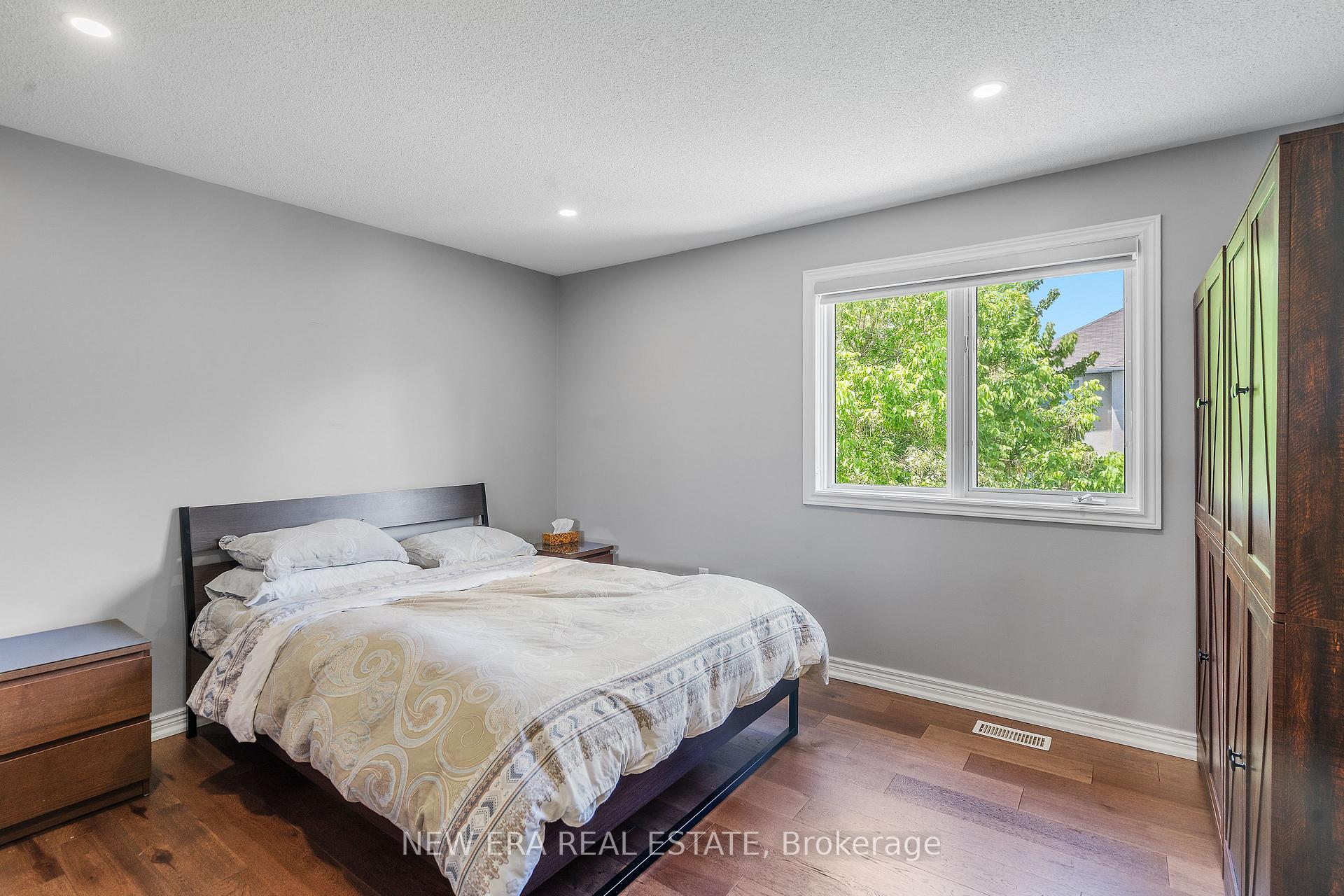 Photo 25 of 2855 Duncairn Drive, Mississauga, Central Erin Mills — HOMEH