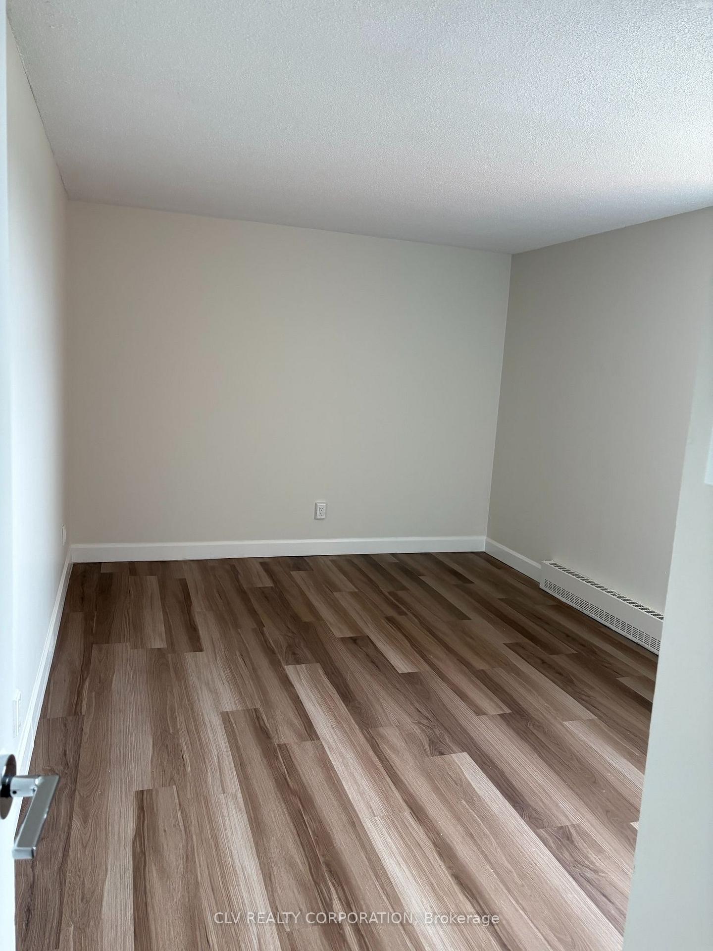 Photo 6 of Unit 612, 2460 Southvale Crescent, Ottawa, Sheffield Glen/Industrial Park — HOMEH