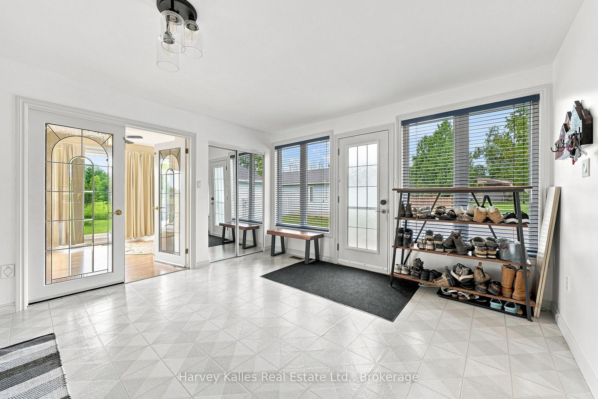 Photo 5 of 56 Golf Course Rd, Rideau Lakes, Rideau Lakes (North Crosby) Twp — HOMEH