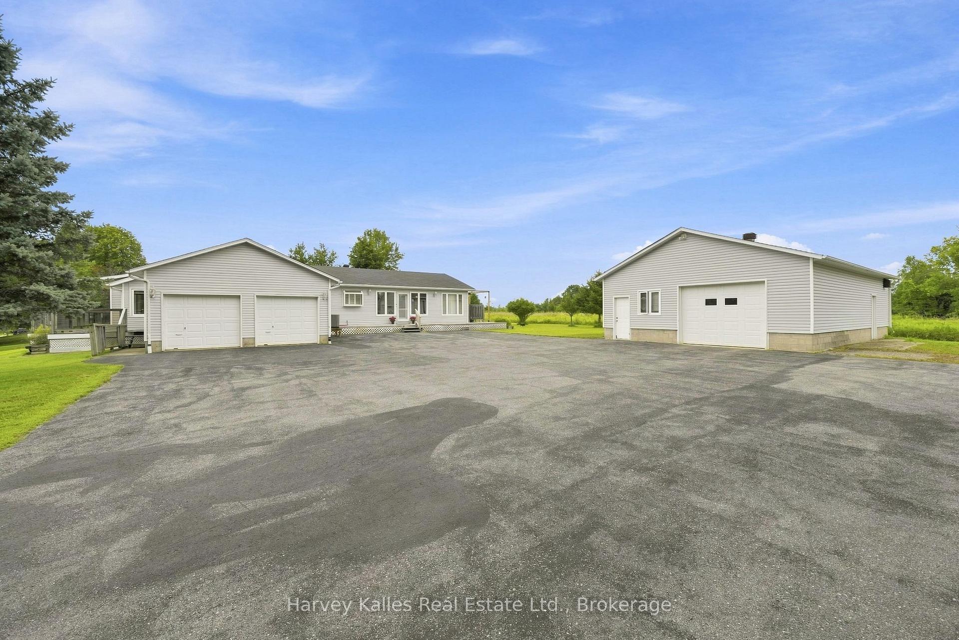 Photo 36 of 56 Golf Course Rd, Rideau Lakes, Rideau Lakes (North Crosby) Twp — HOMEH