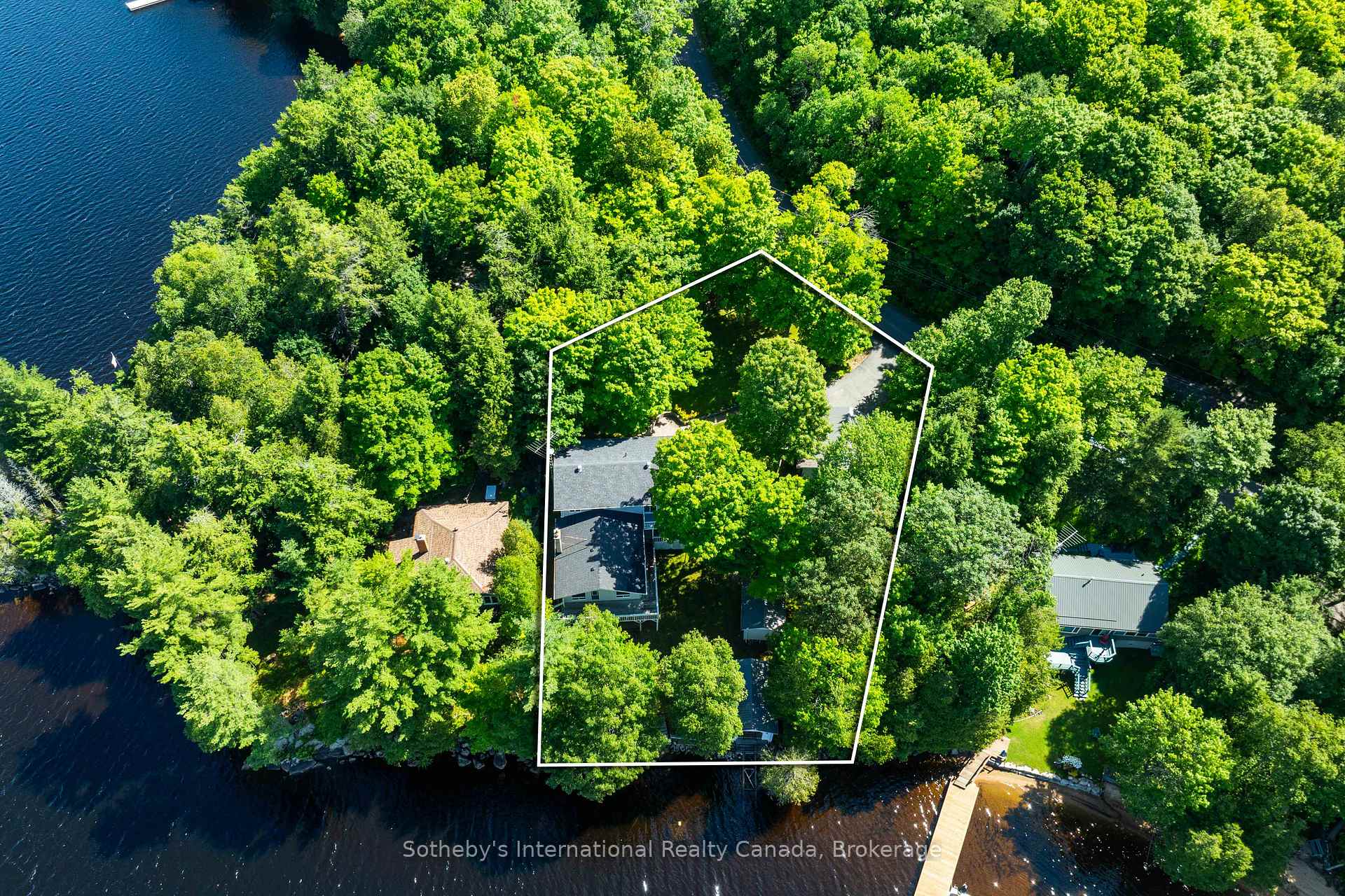Photo 2 of 326 Chikopi Road, Magnetawan, Ahmic Harbour — HOMEH