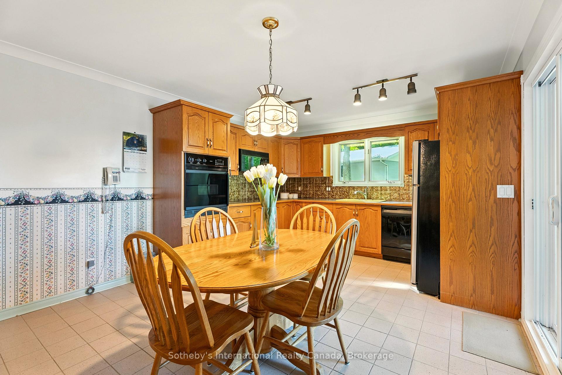 Photo 14 of 326 Chikopi Road, Magnetawan, Ahmic Harbour — HOMEH